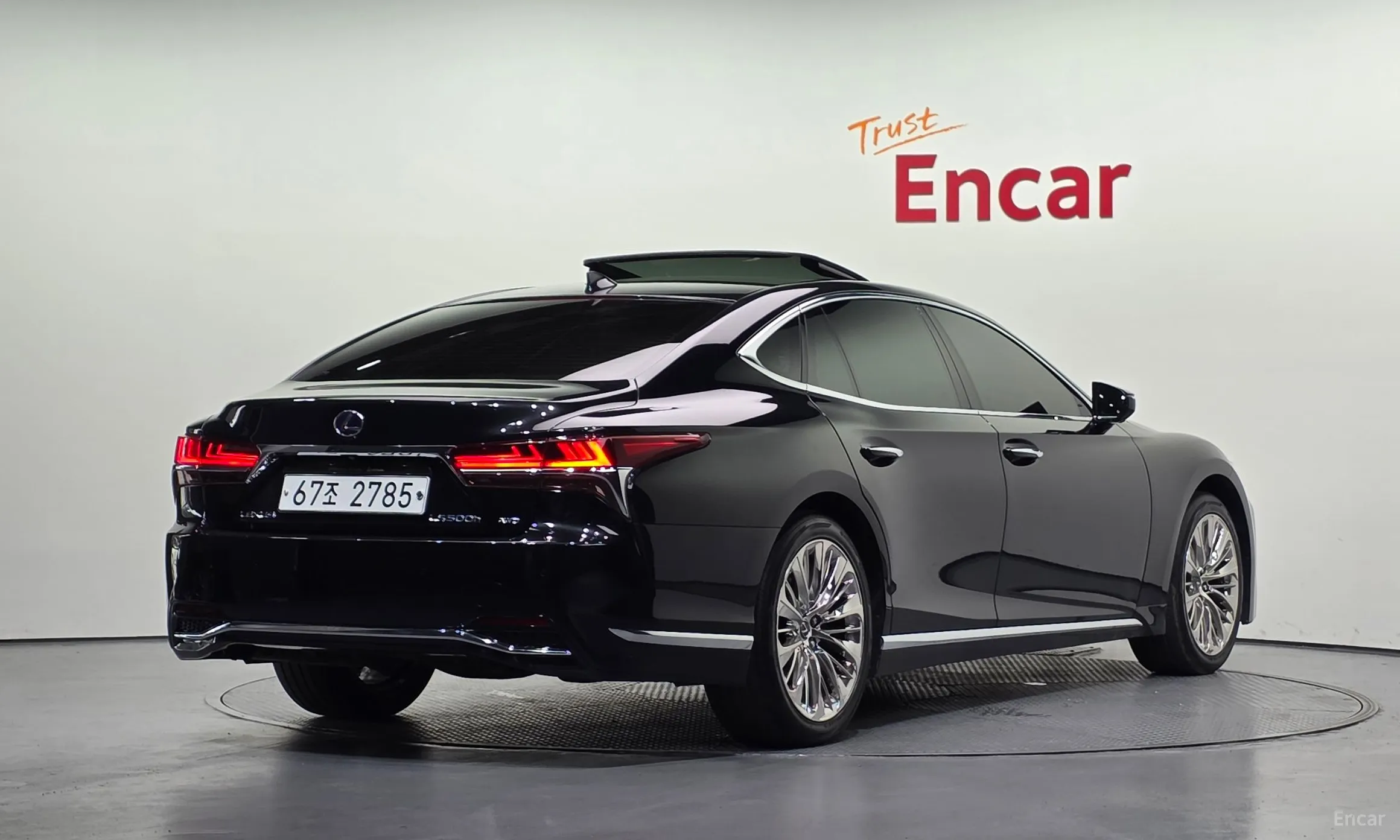 Lexus LS500h Gen 5 превью 2
