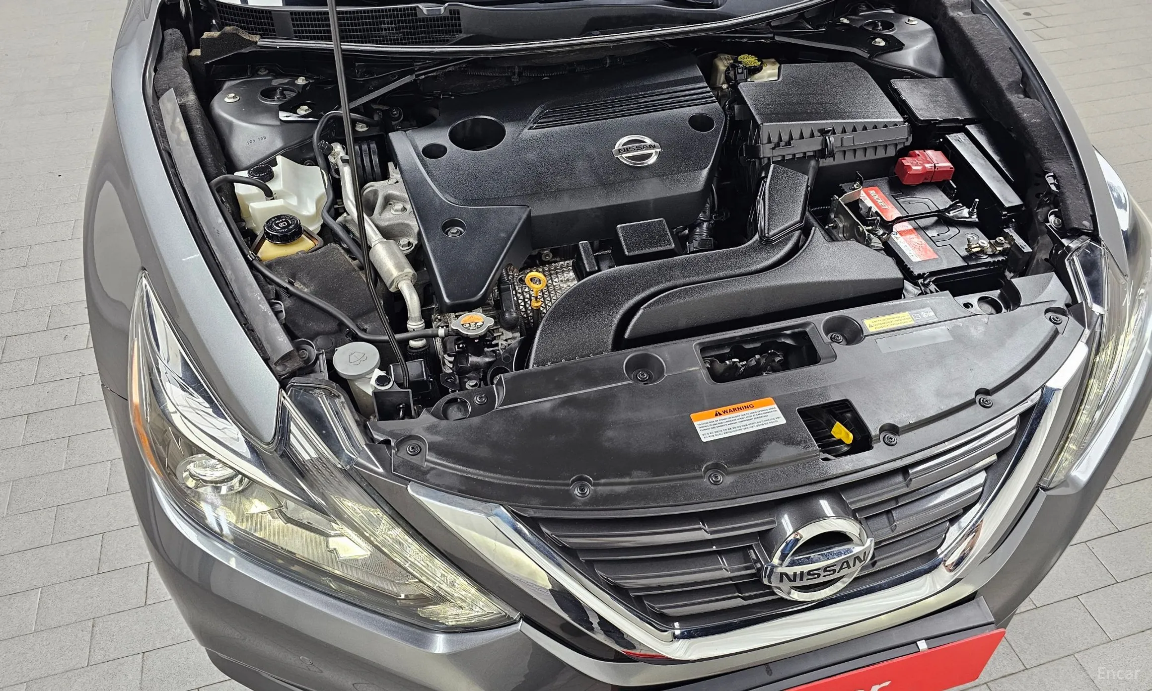 Nissan Altima превью 6