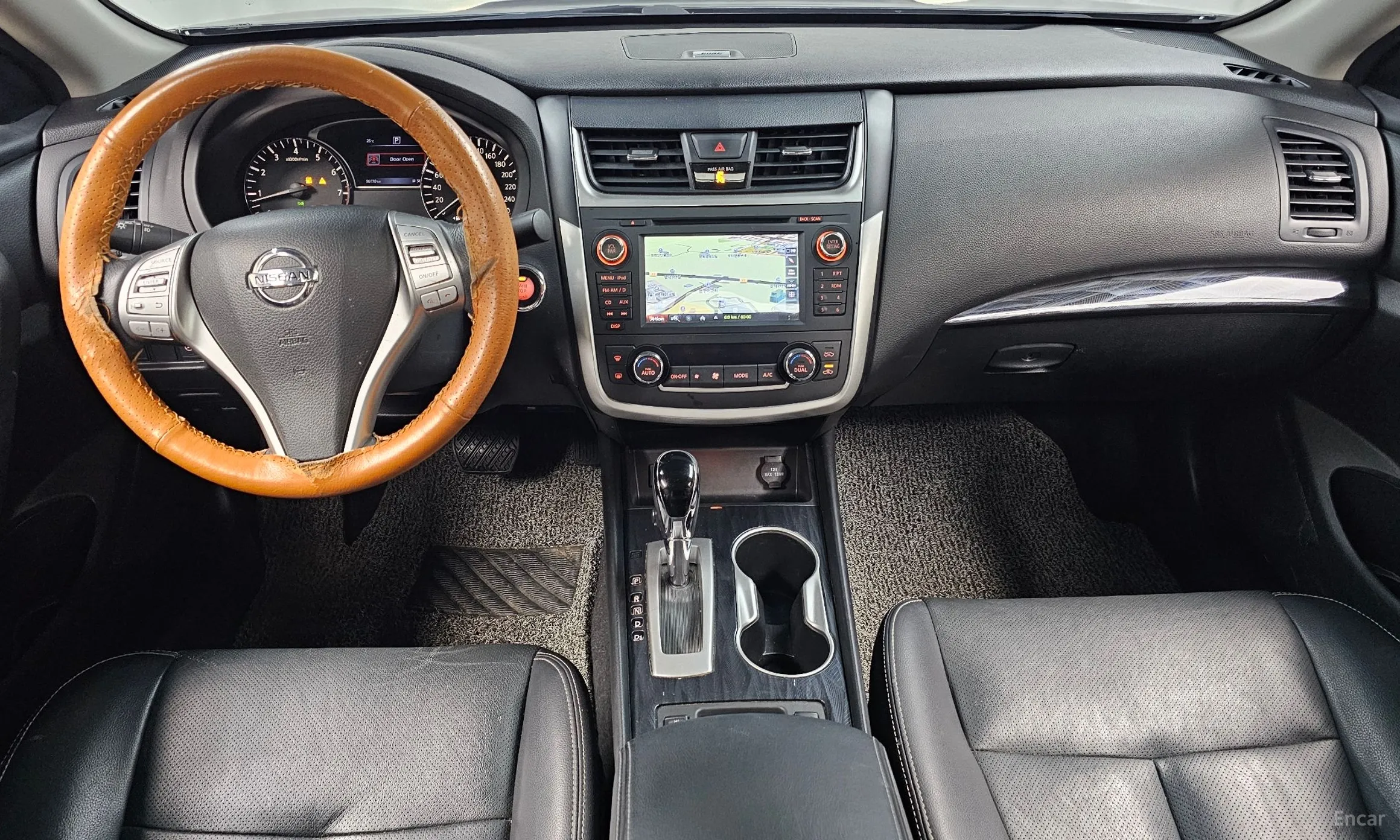 Nissan Altima превью 7
