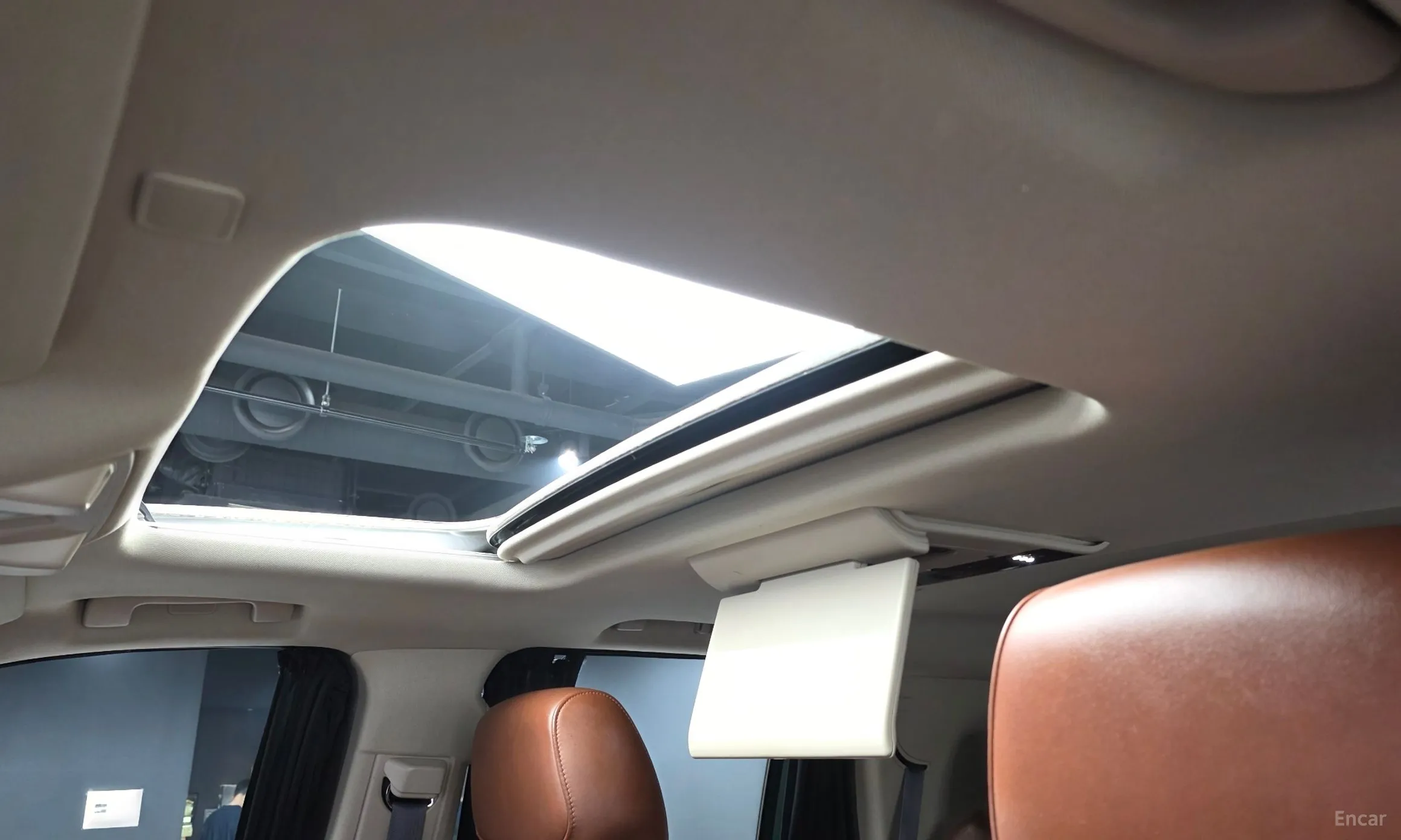 Cadillac Escalade превью 17