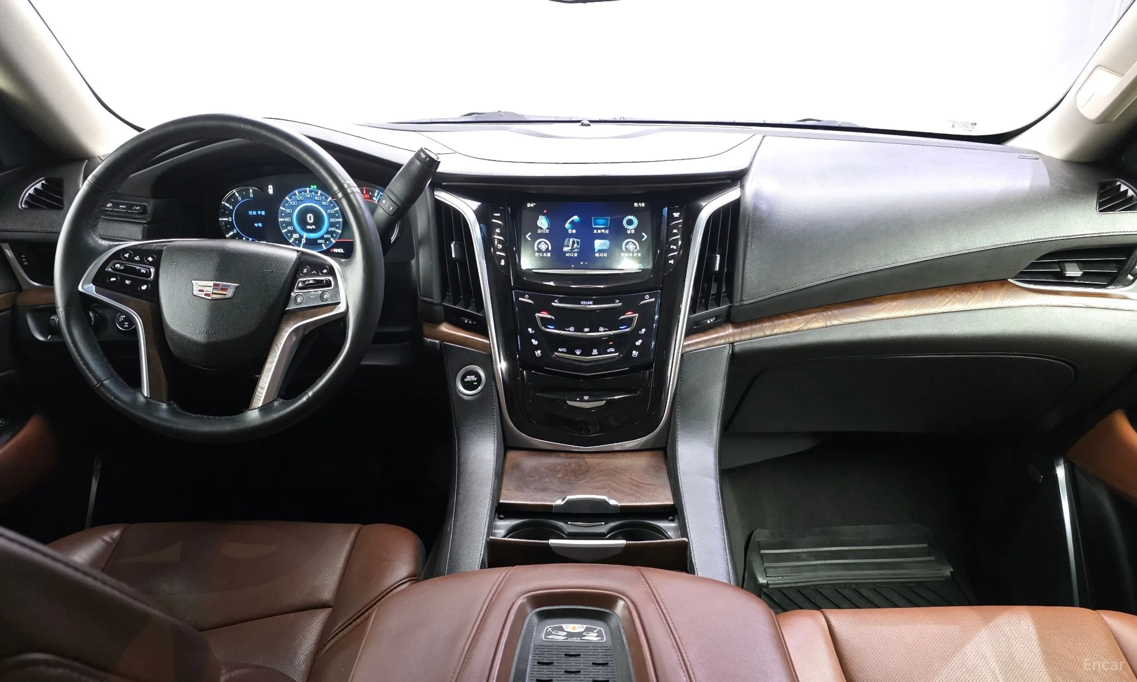 Cadillac Escalade превью 7