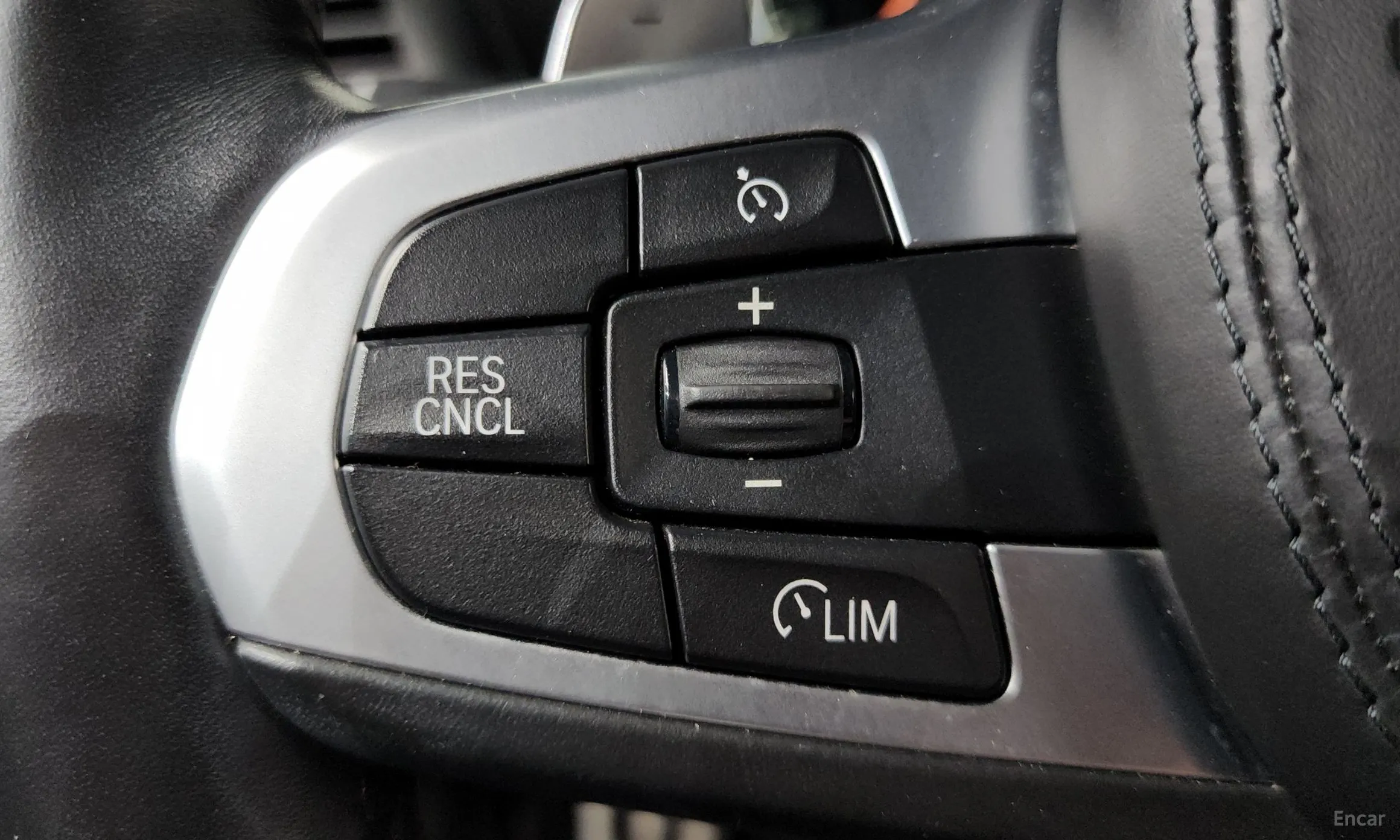 BMW X3 (G01) превью 17