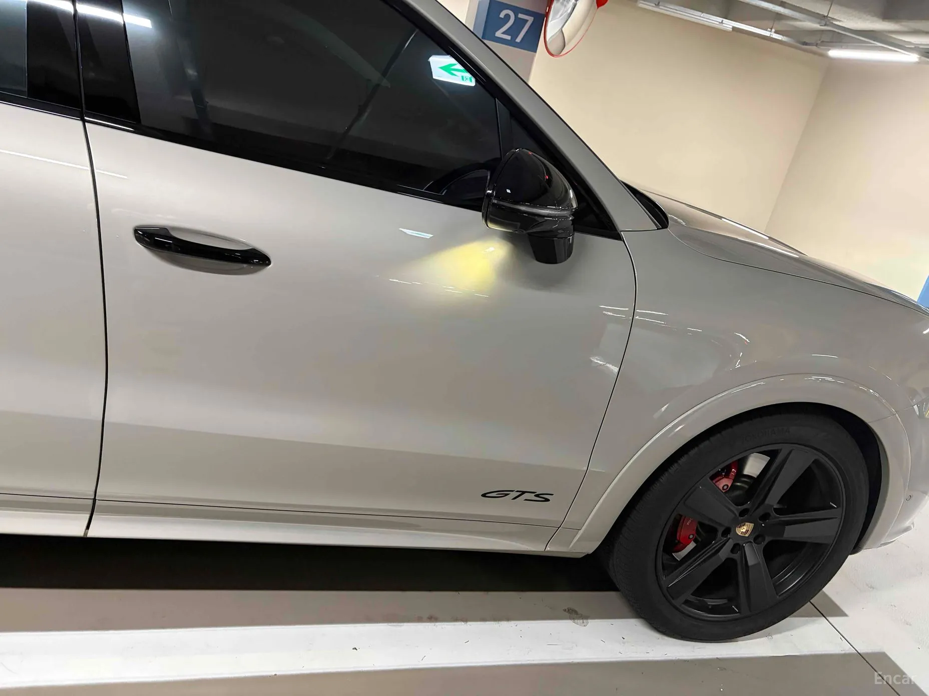 Porsche Cayenne (PO536) превью 7
