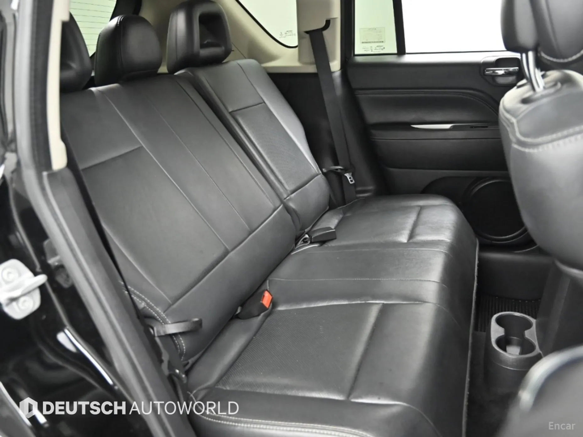 Jeep Compass превью 12