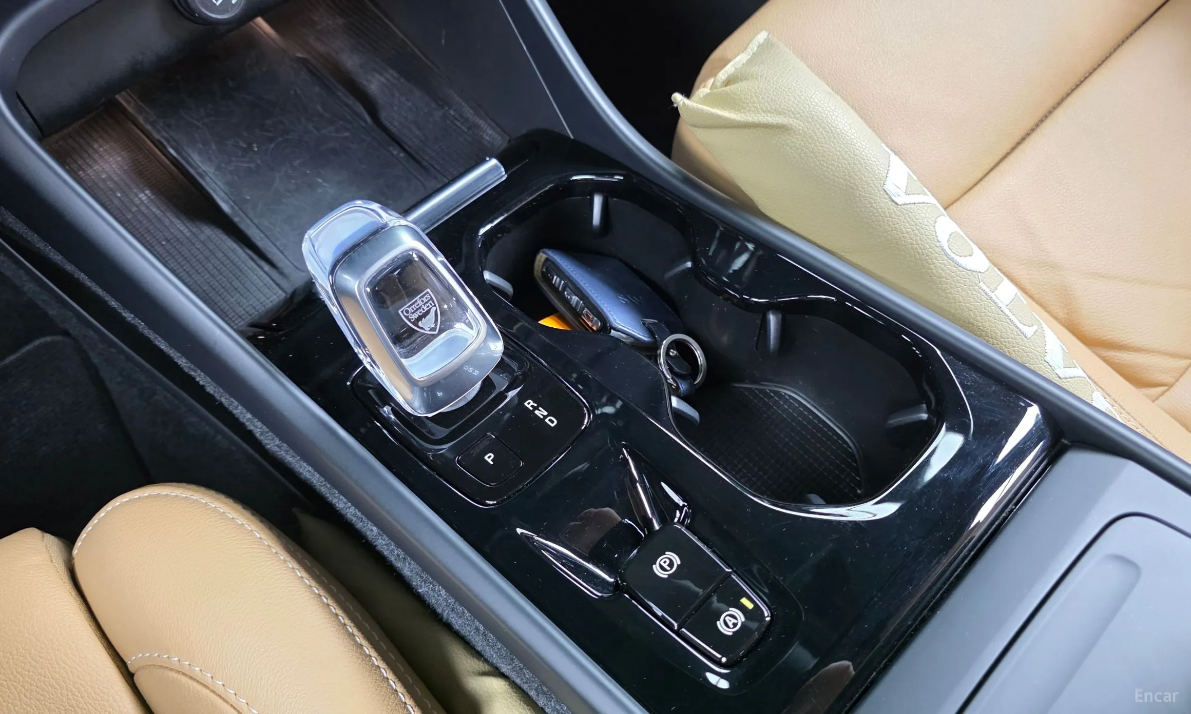 Volvo XC40 превью 9