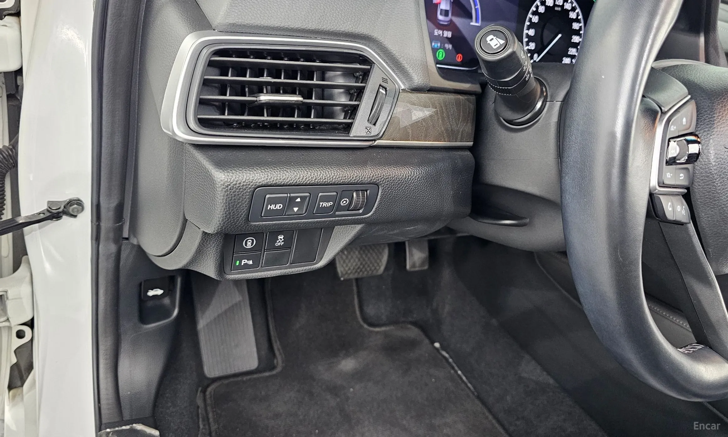 Honda Accord 10th Generation превью 16