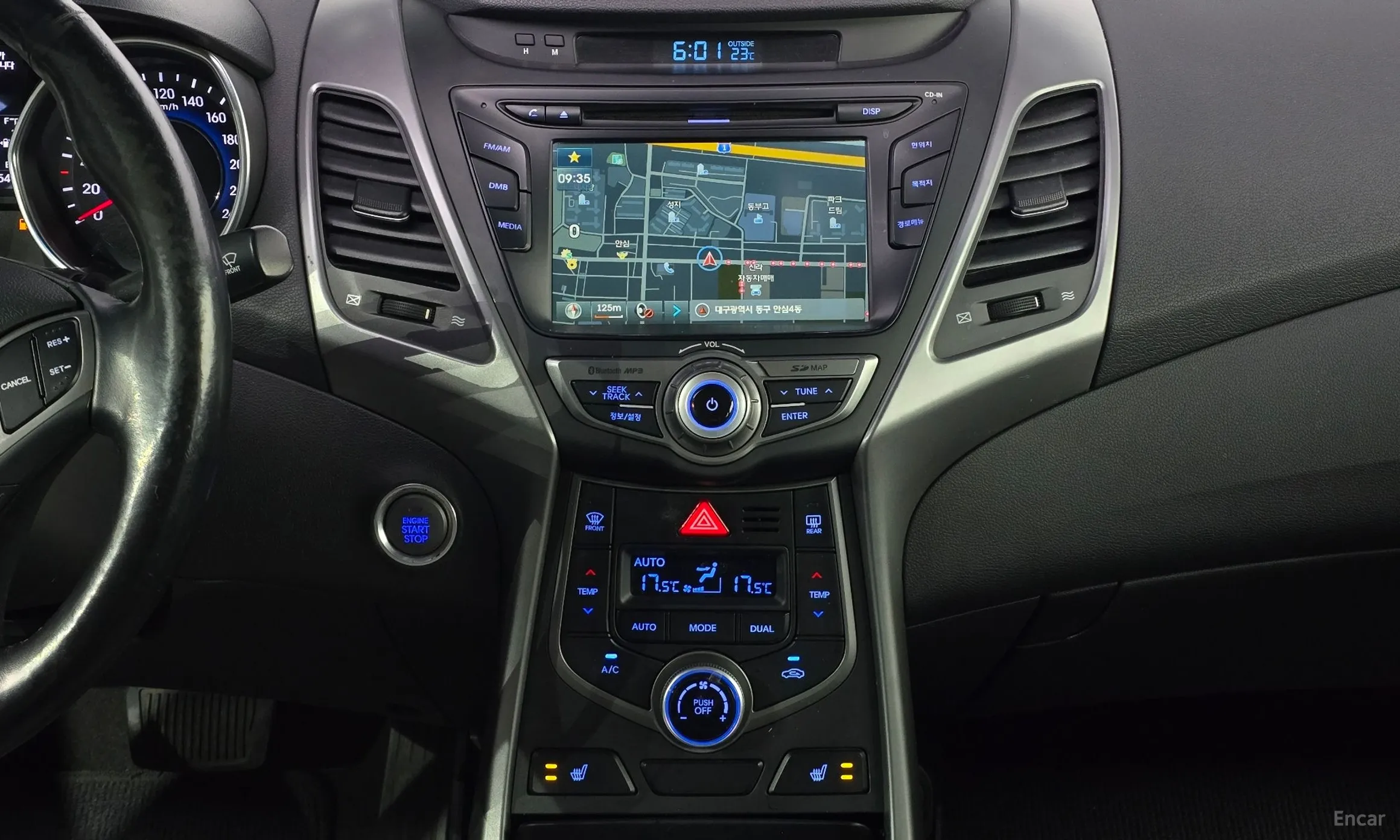 Hyundai Avante превью 19