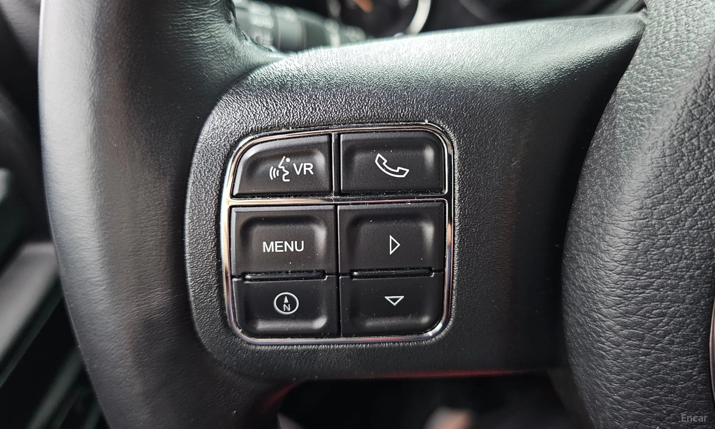 Jeep Wrangler (JK) превью 20