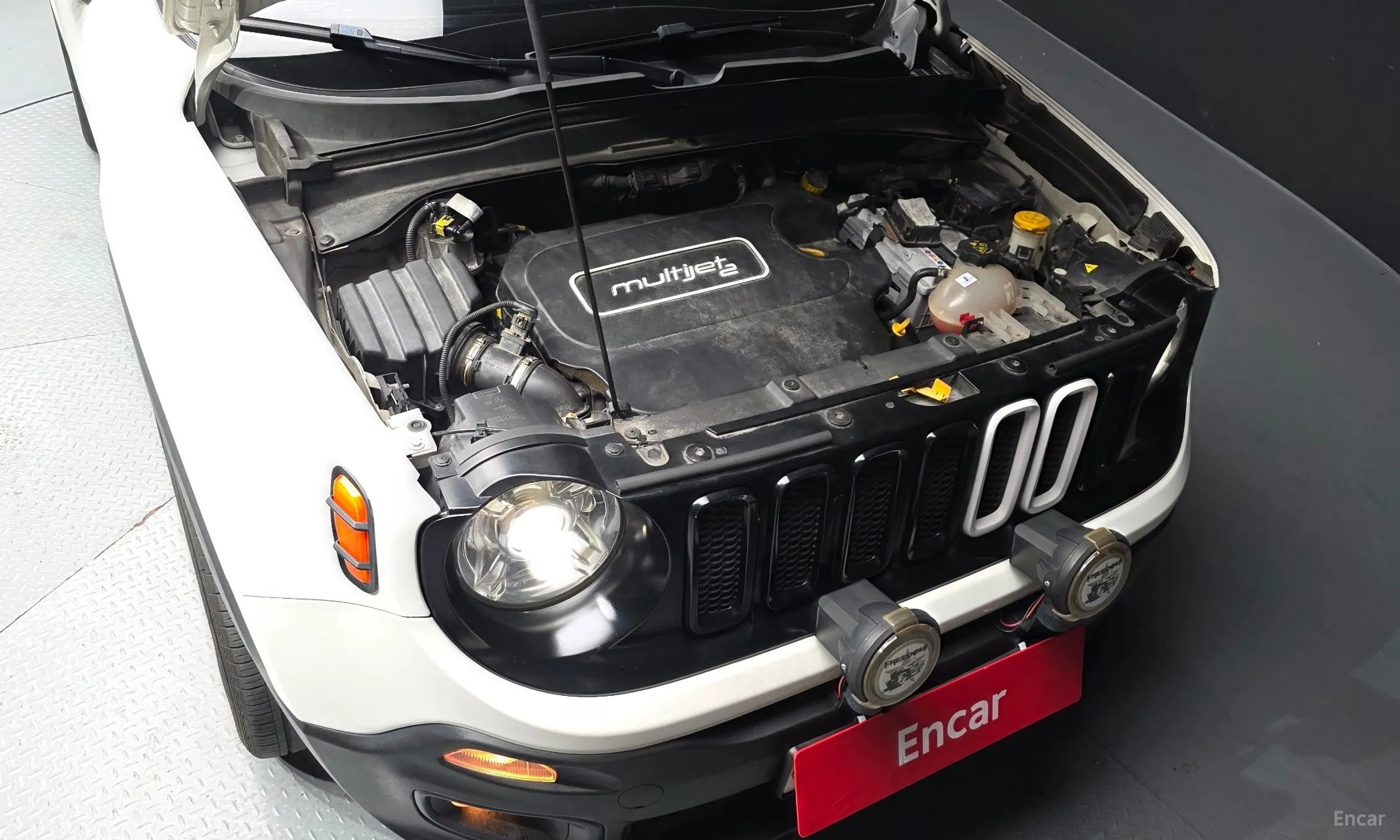 Jeep Renegade превью 6