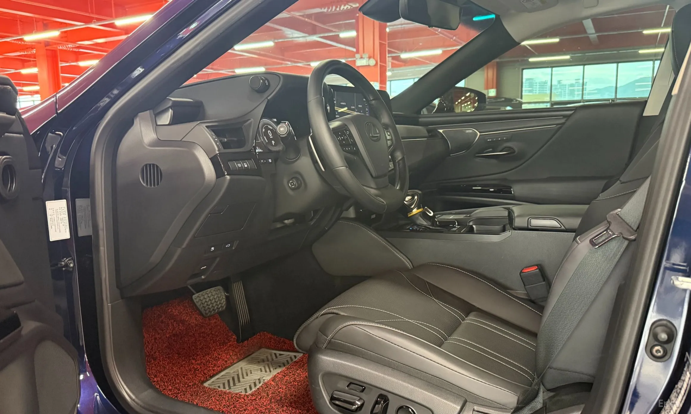 Lexus ES300h 7th Generation превью 6