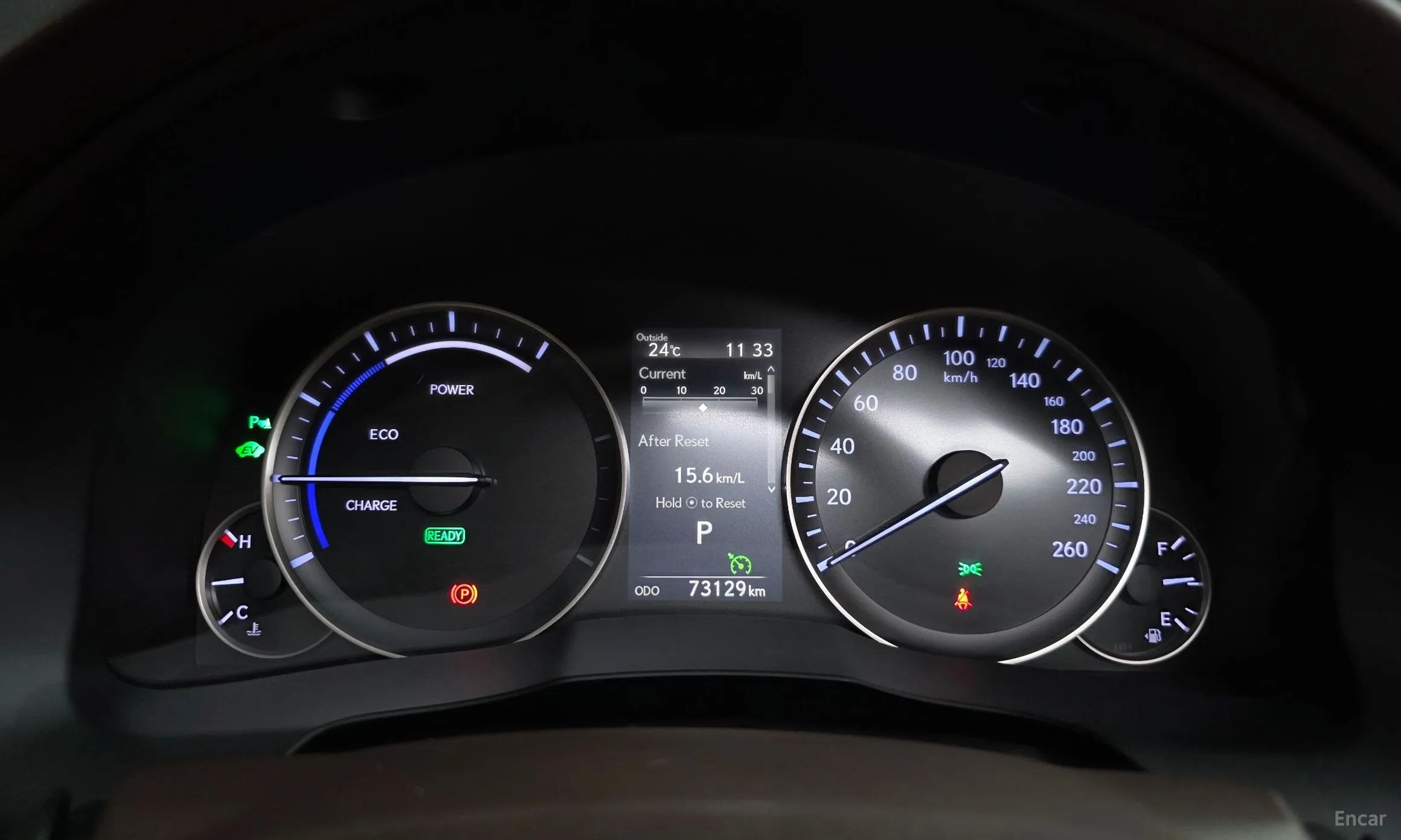 Lexus New ES300h превью 8