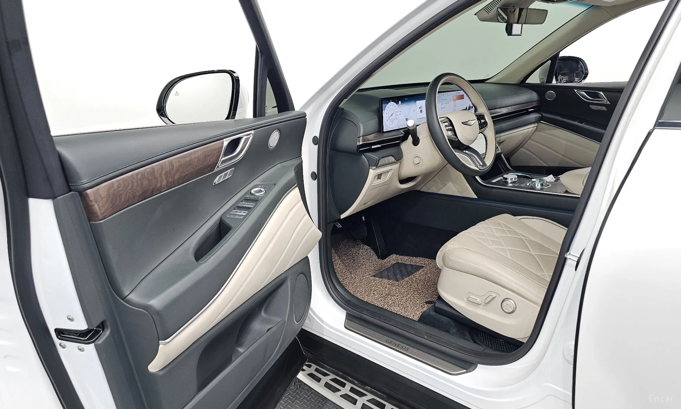 Genesis GV80 превью 10