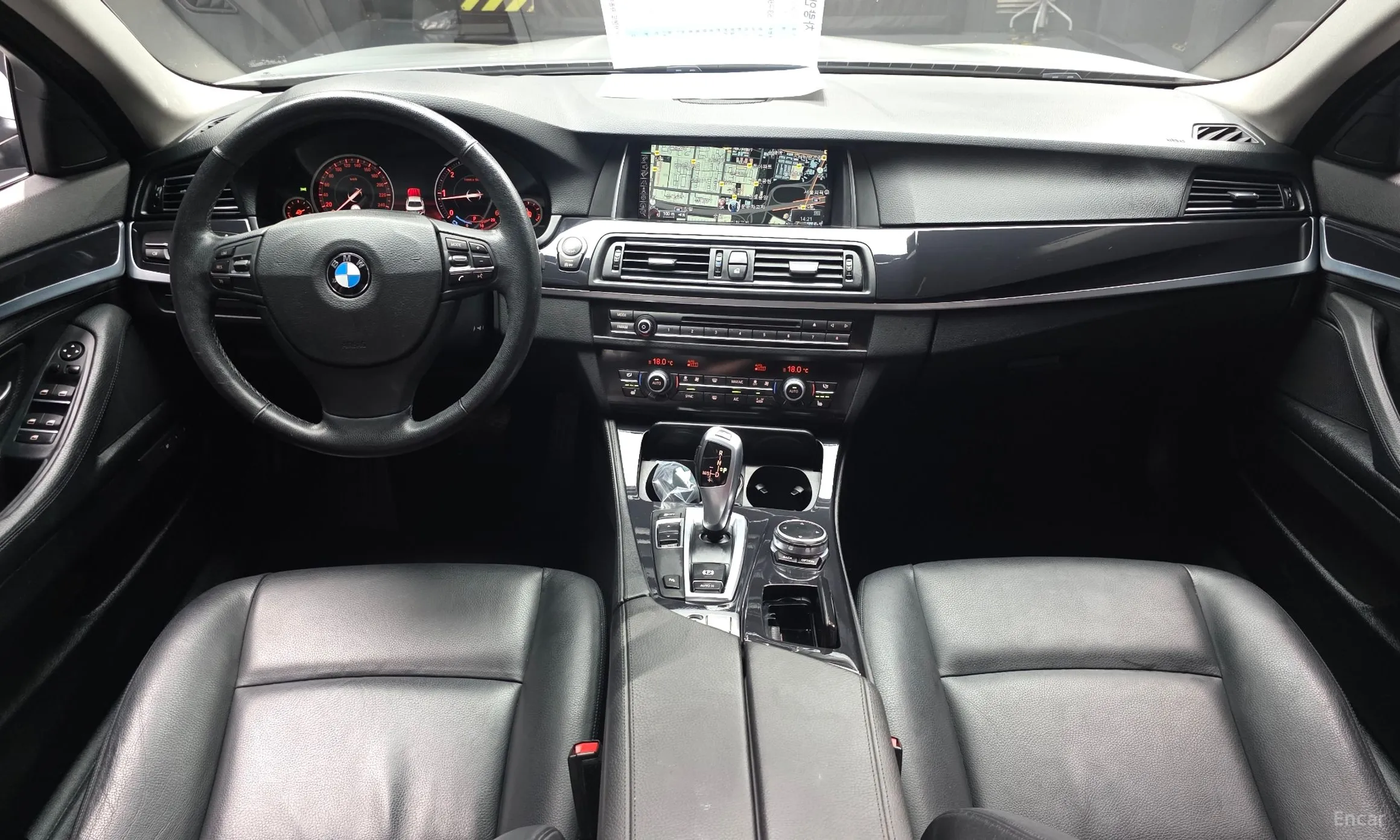 BMW 5 Series (F10) превью 7
