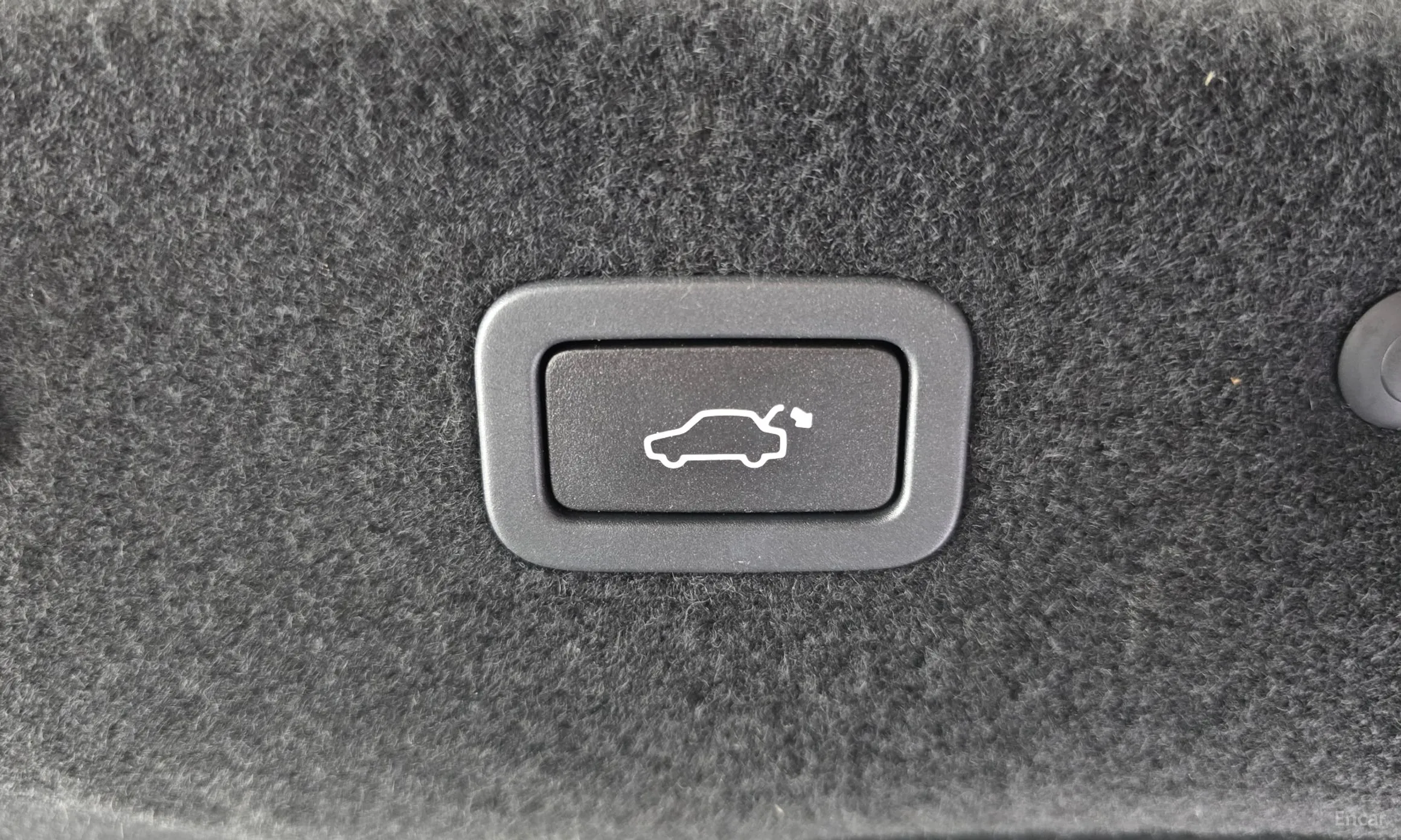 Jaguar XF (x260) превью 20