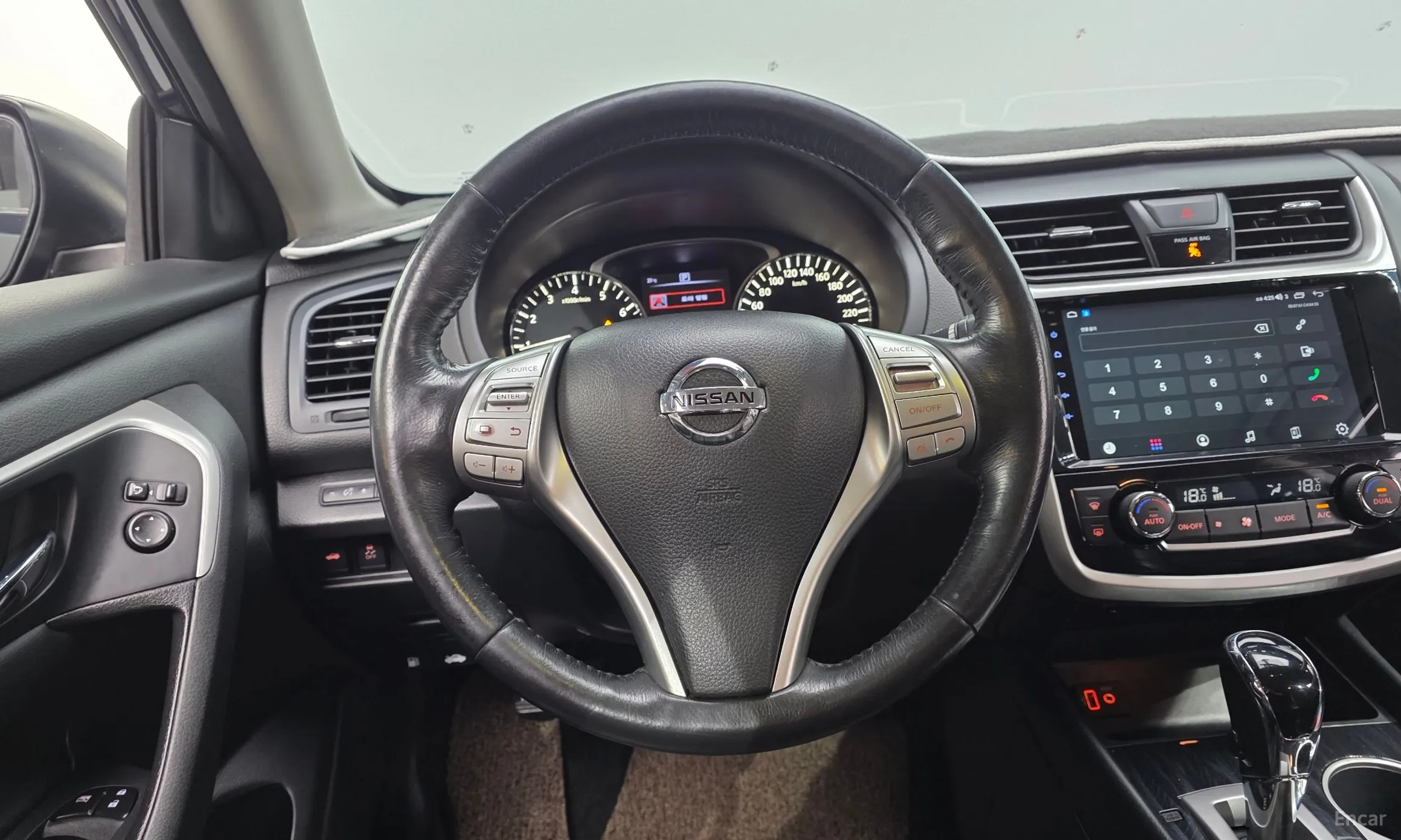 Nissan Altima превью 13