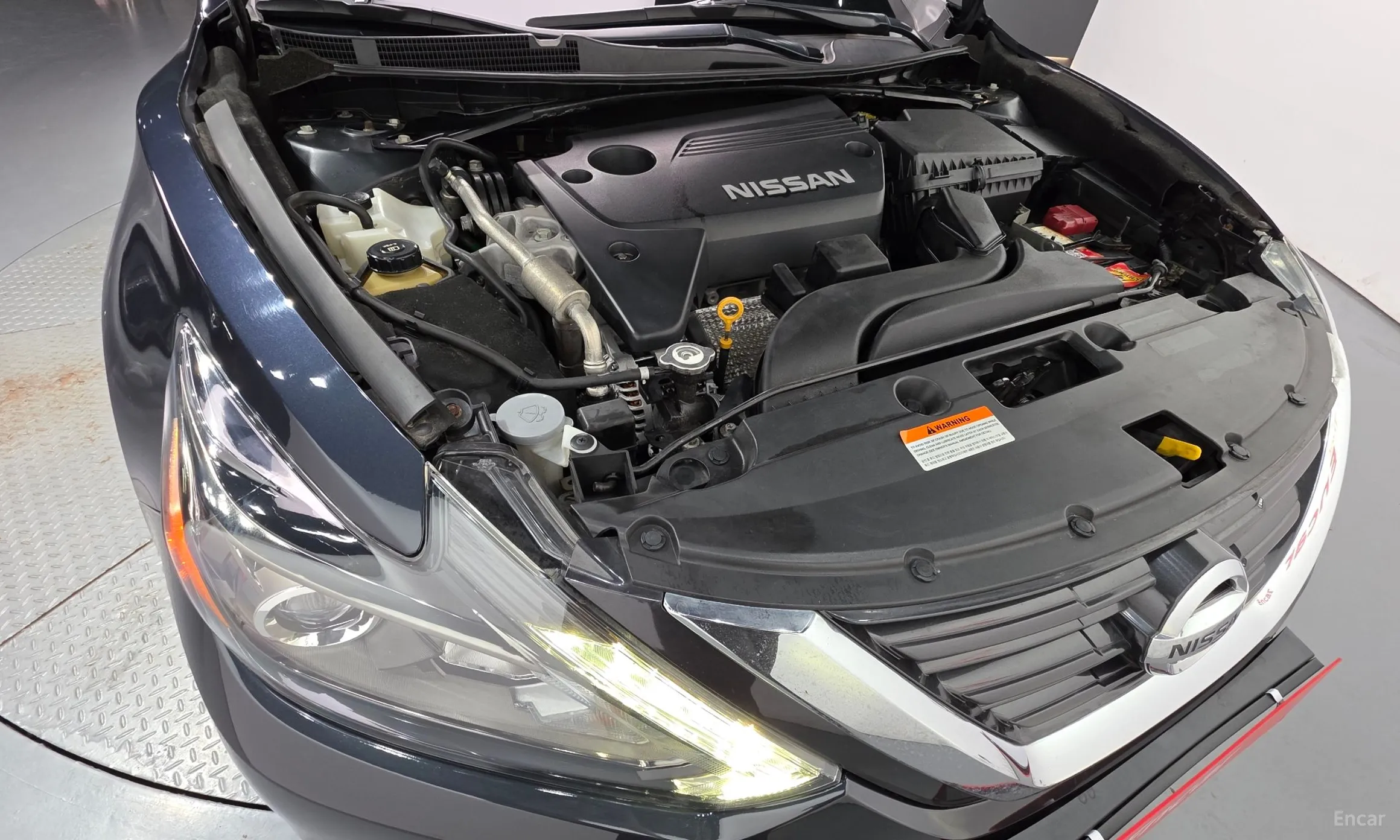 Nissan Altima превью 6