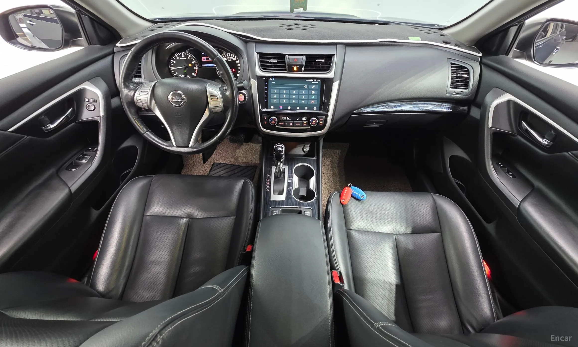 Nissan Altima превью 7