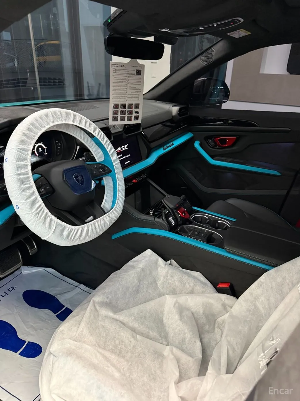 Lamborghini Urus превью 6
