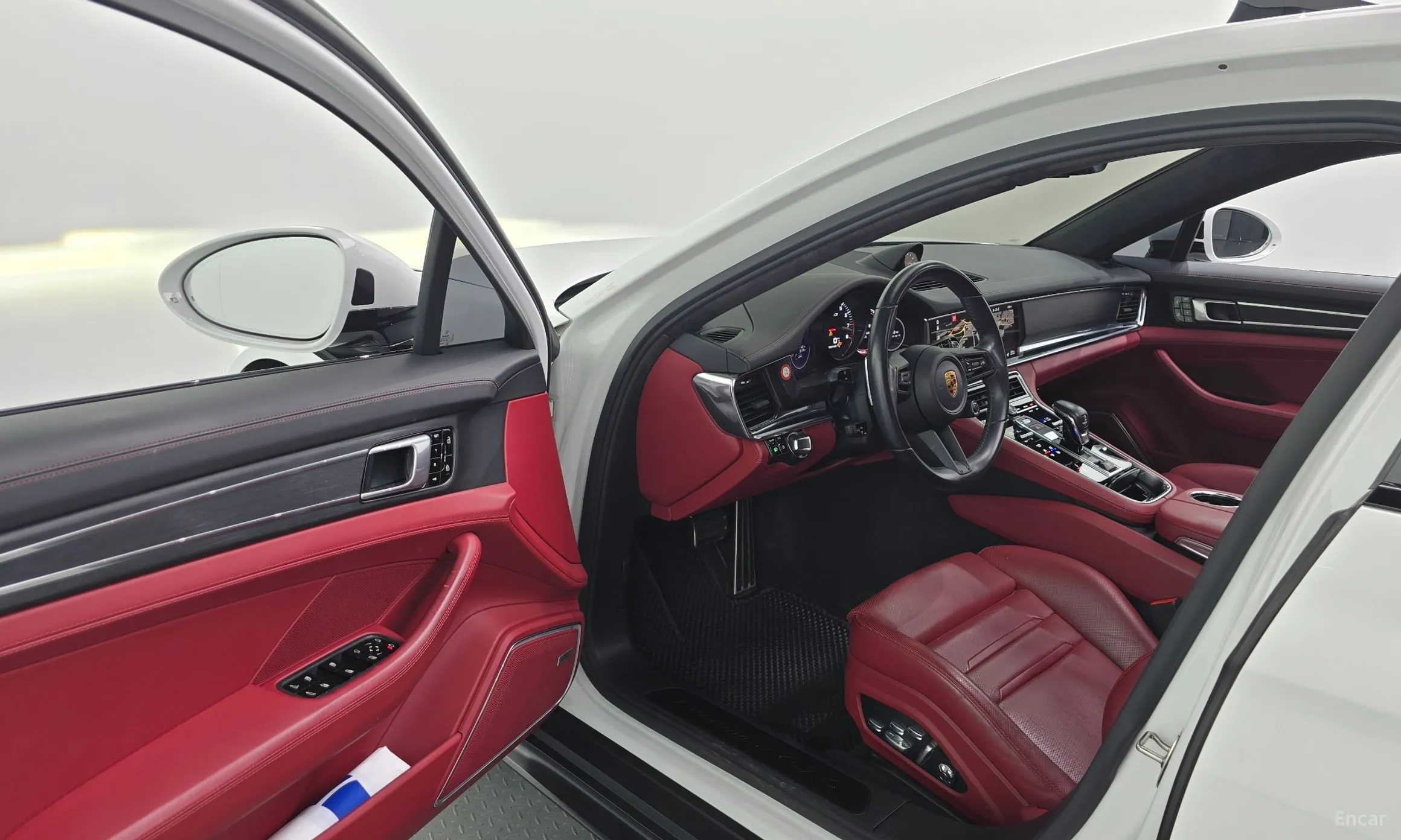 Porsche Panamera (971) превью 10