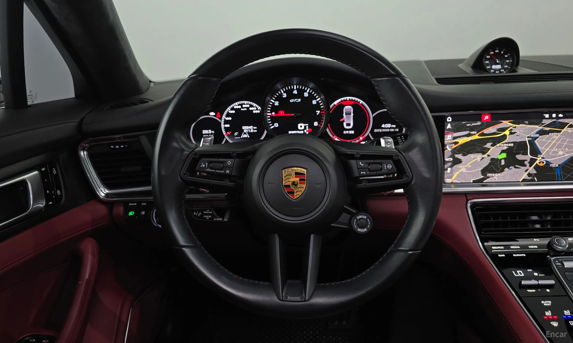 Porsche Panamera (971) превью 13