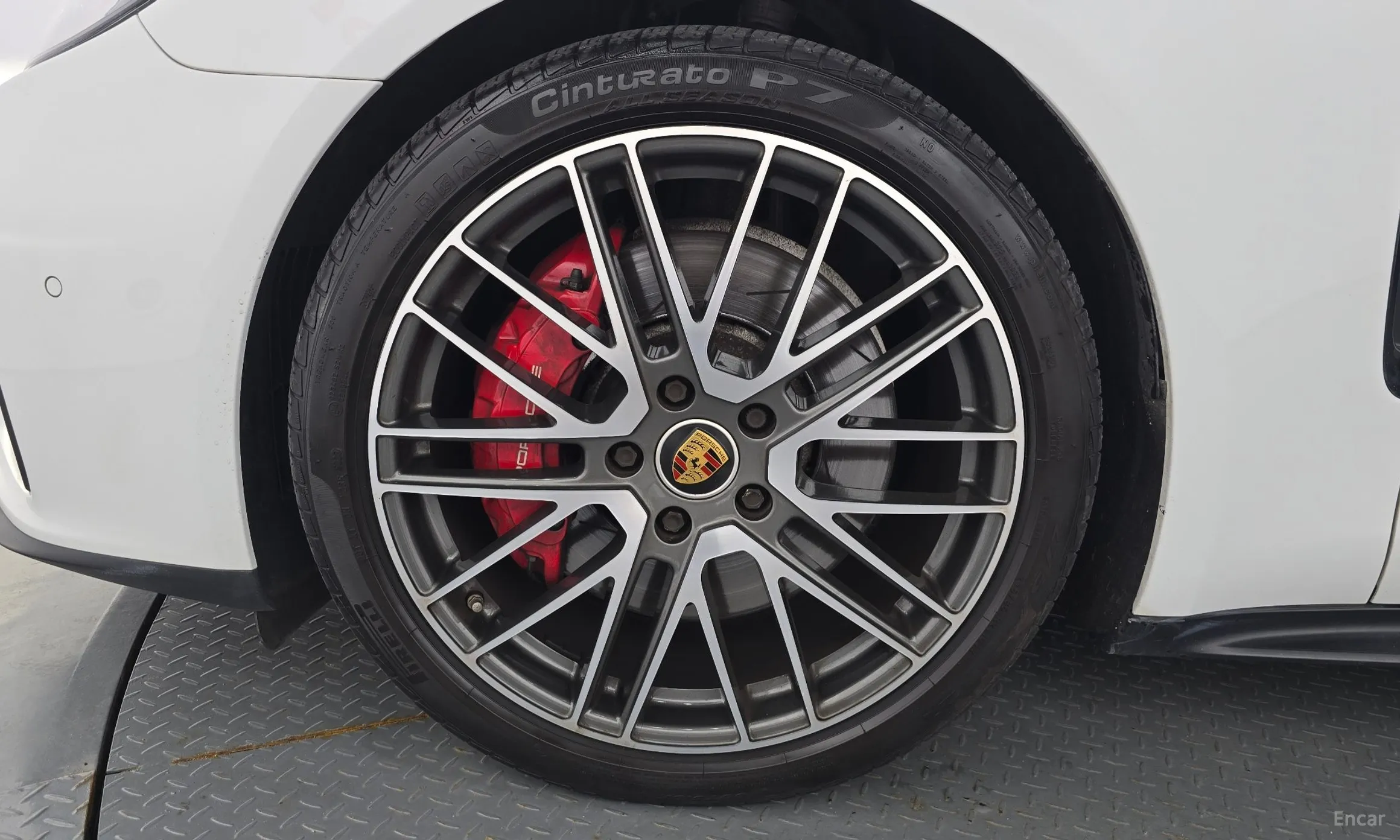 Porsche Panamera (971) превью 5