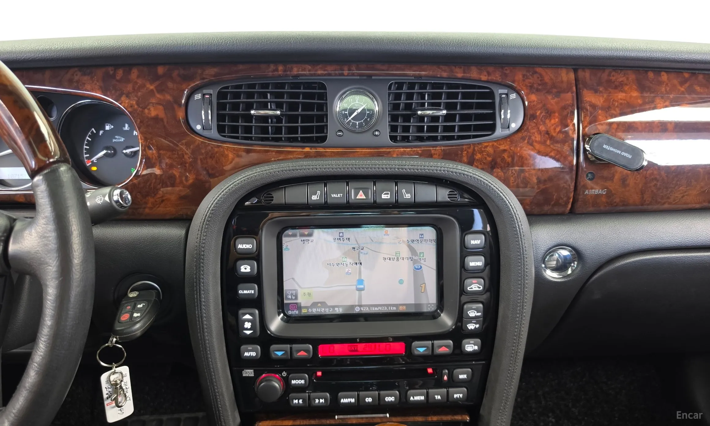 Jaguar XJ-8 превью 14