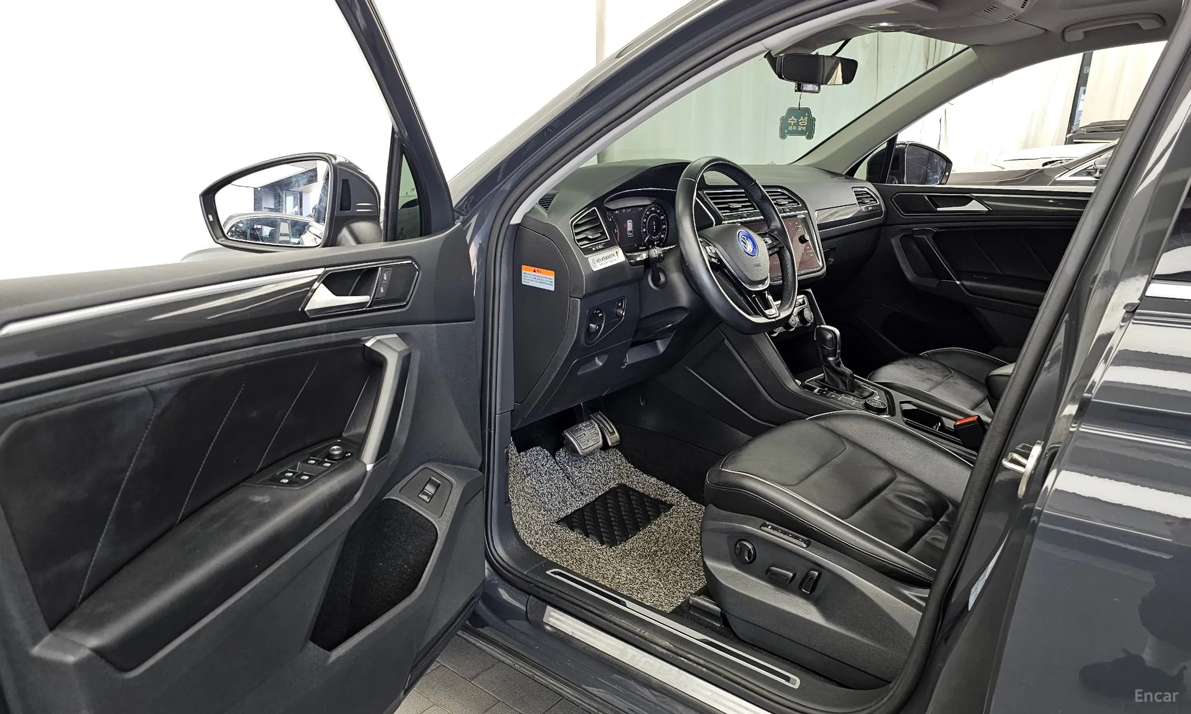 Volkswagen Tiguan 2nd Generation превью 10