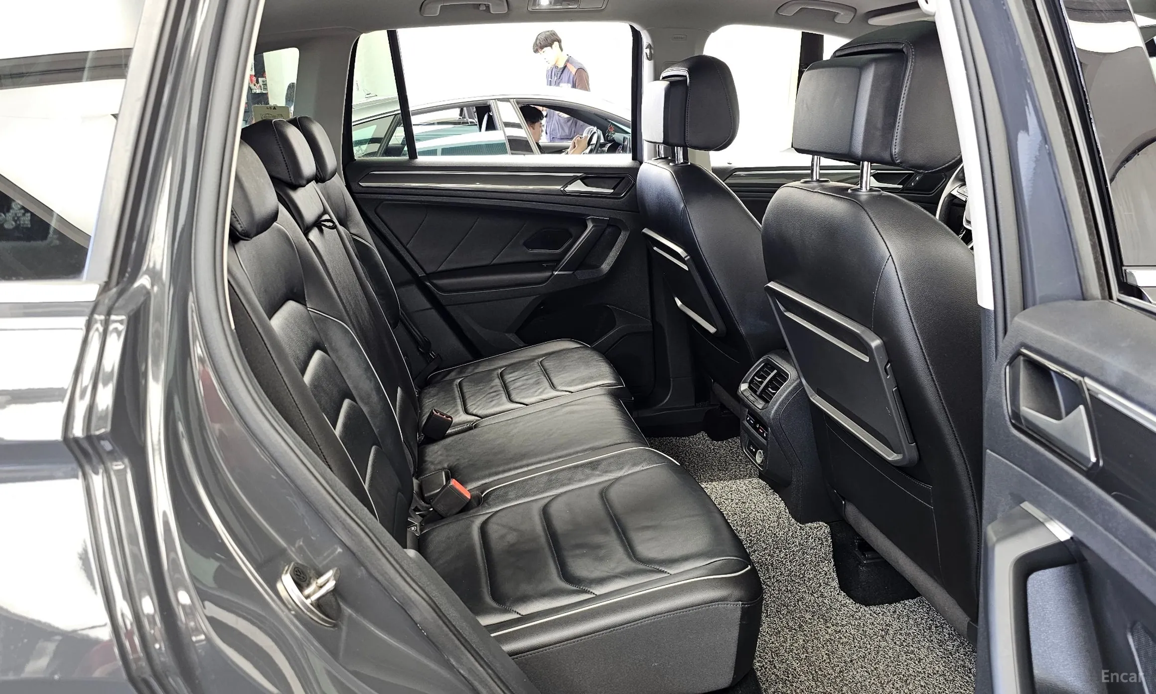 Volkswagen Tiguan 2nd Generation превью 12