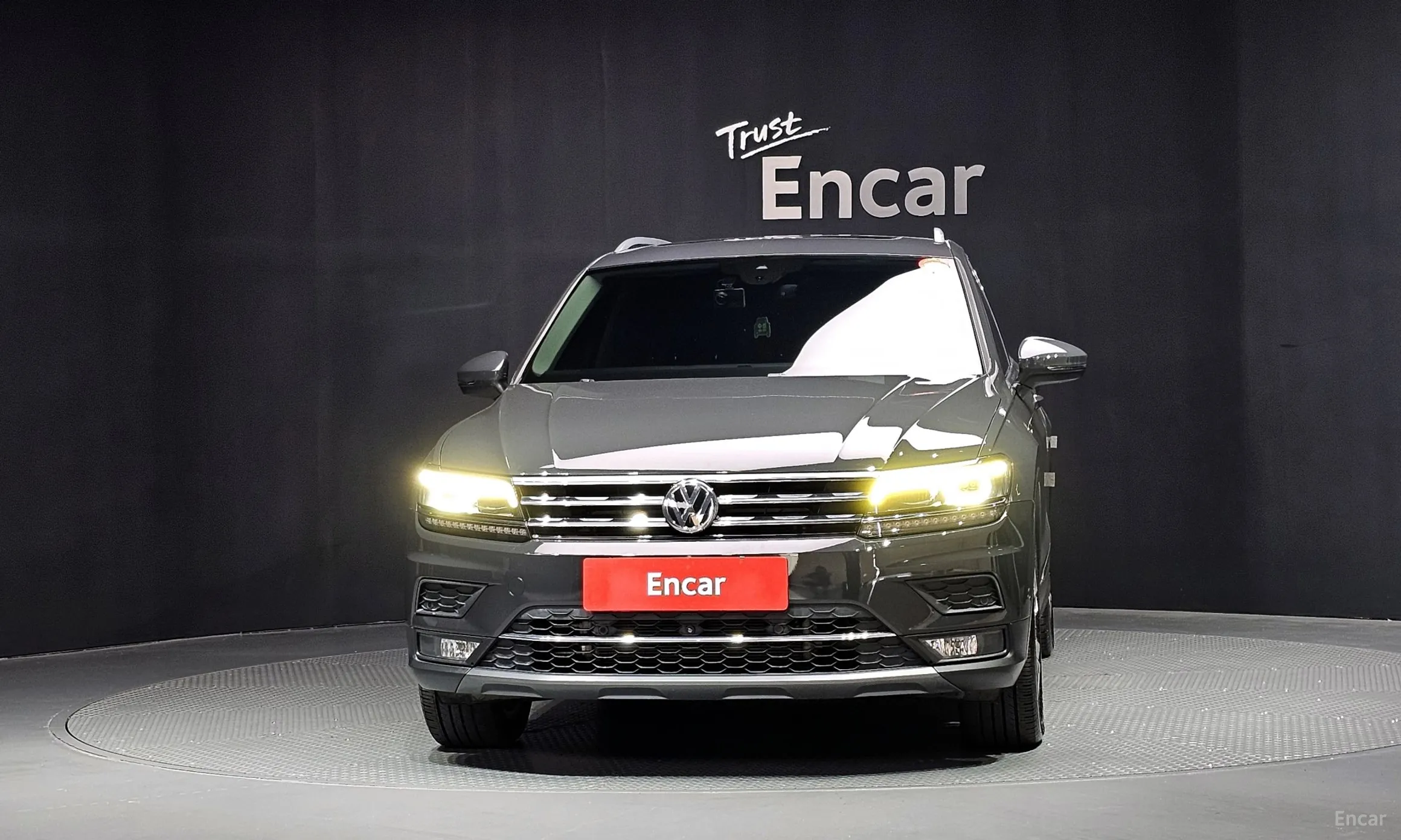 Volkswagen Tiguan 2nd Generation превью 3