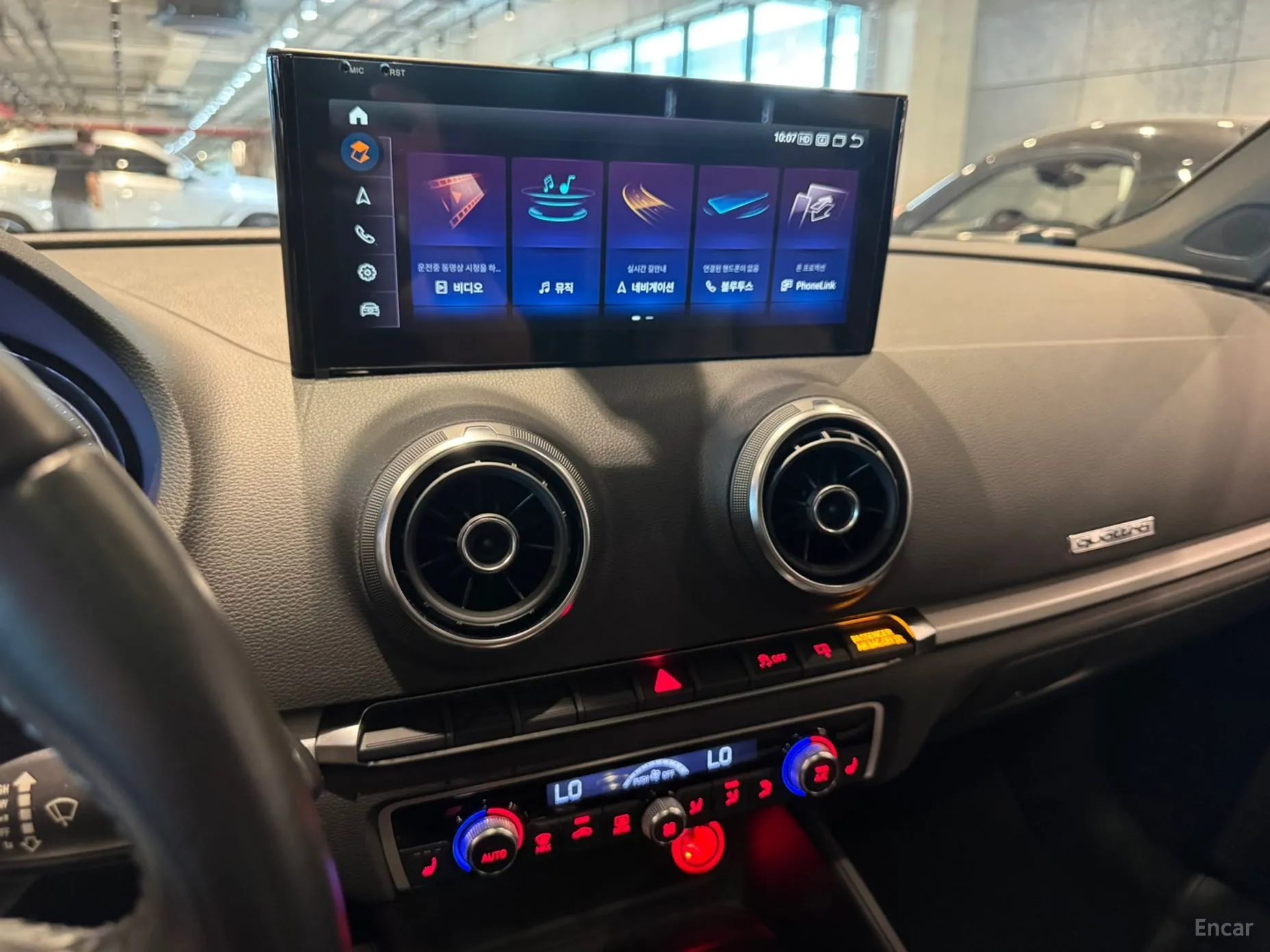 Audi New A3 превью 13