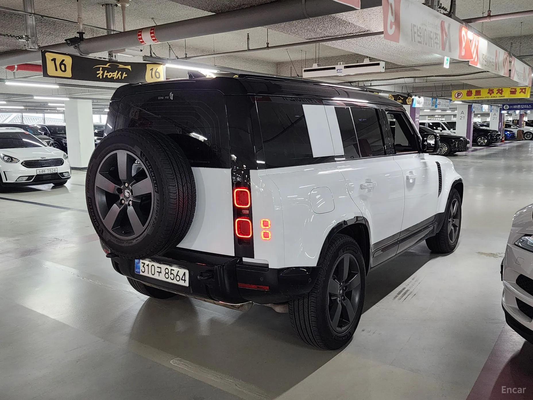 Land Rover Defender (L663) превью 12