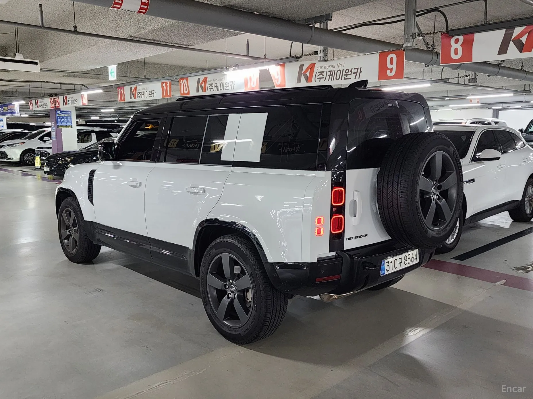 Land Rover Defender (L663)