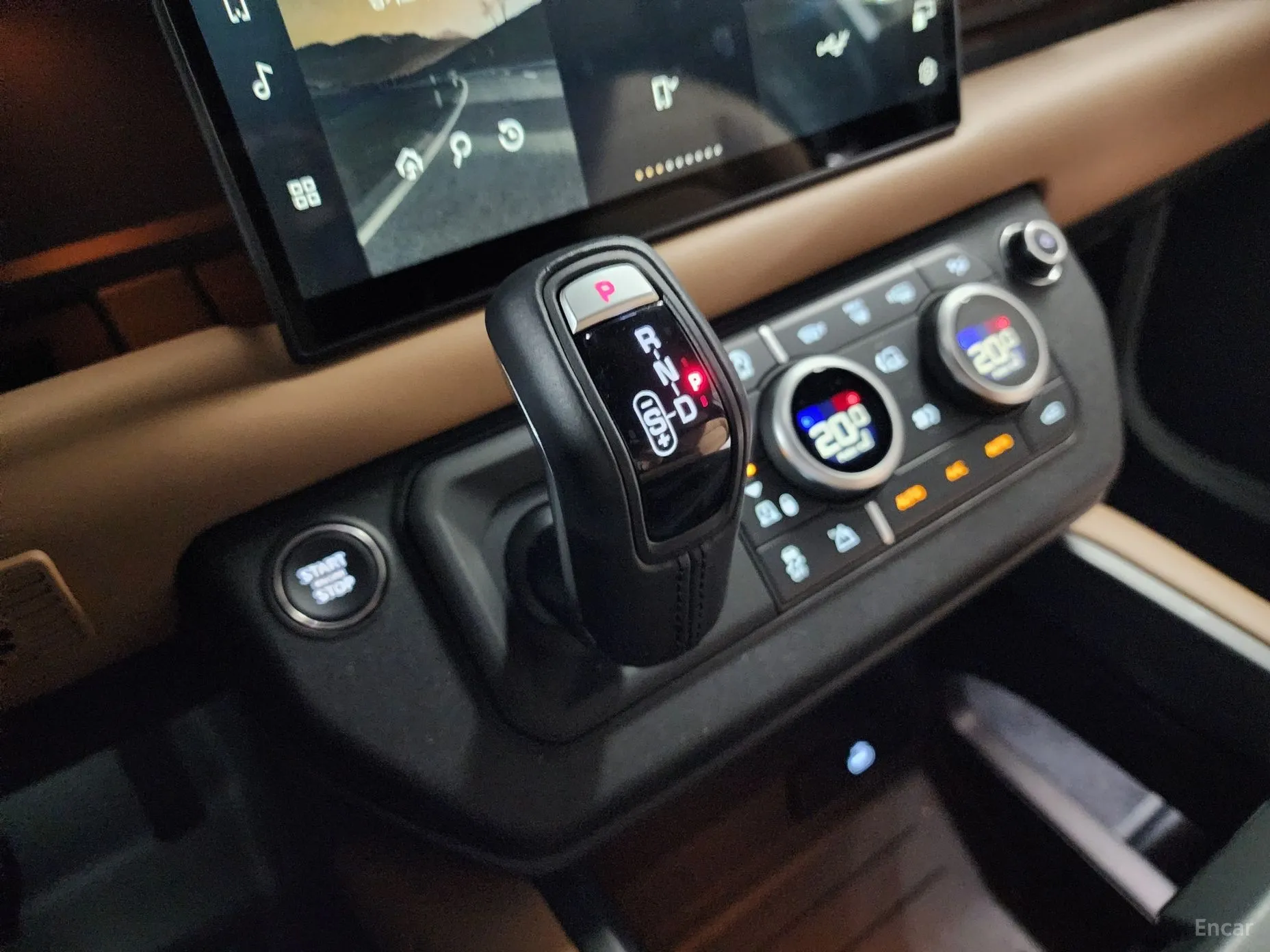 Land Rover Defender (L663) превью 9