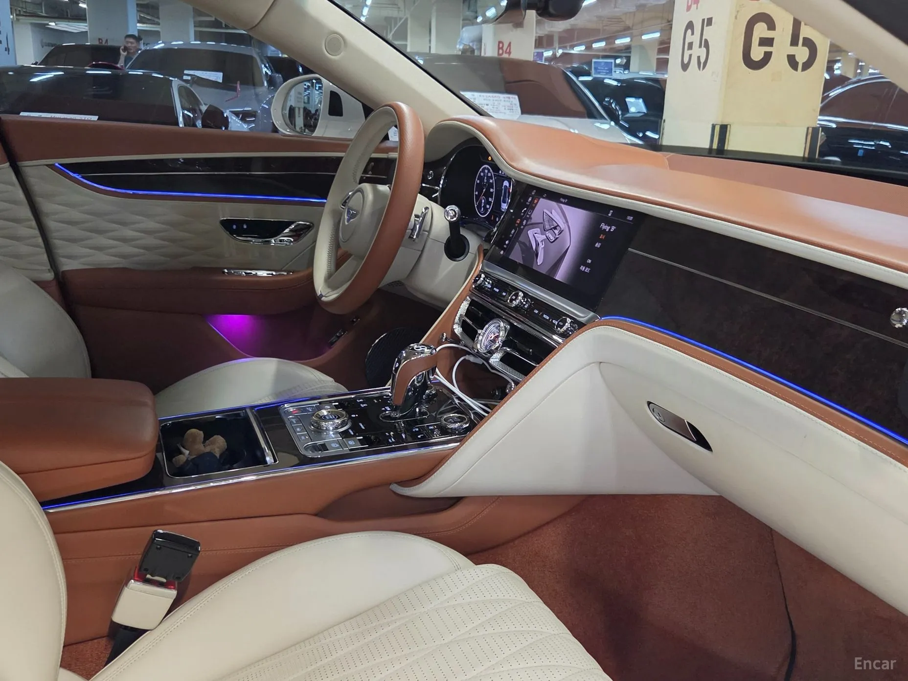 Bentley Flying Spur 3rd Generation превью 11