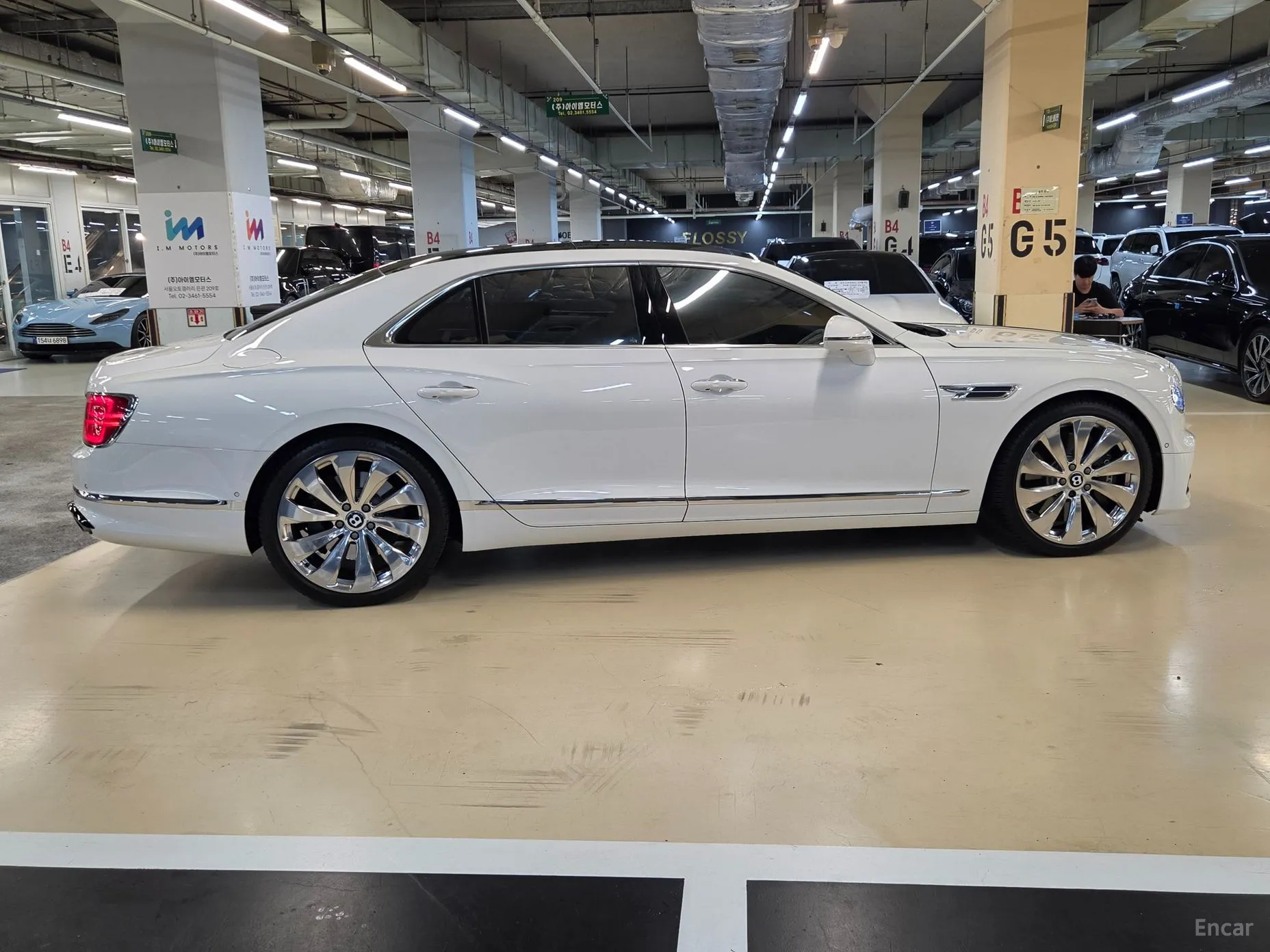 Bentley Flying Spur 3rd Generation превью 4