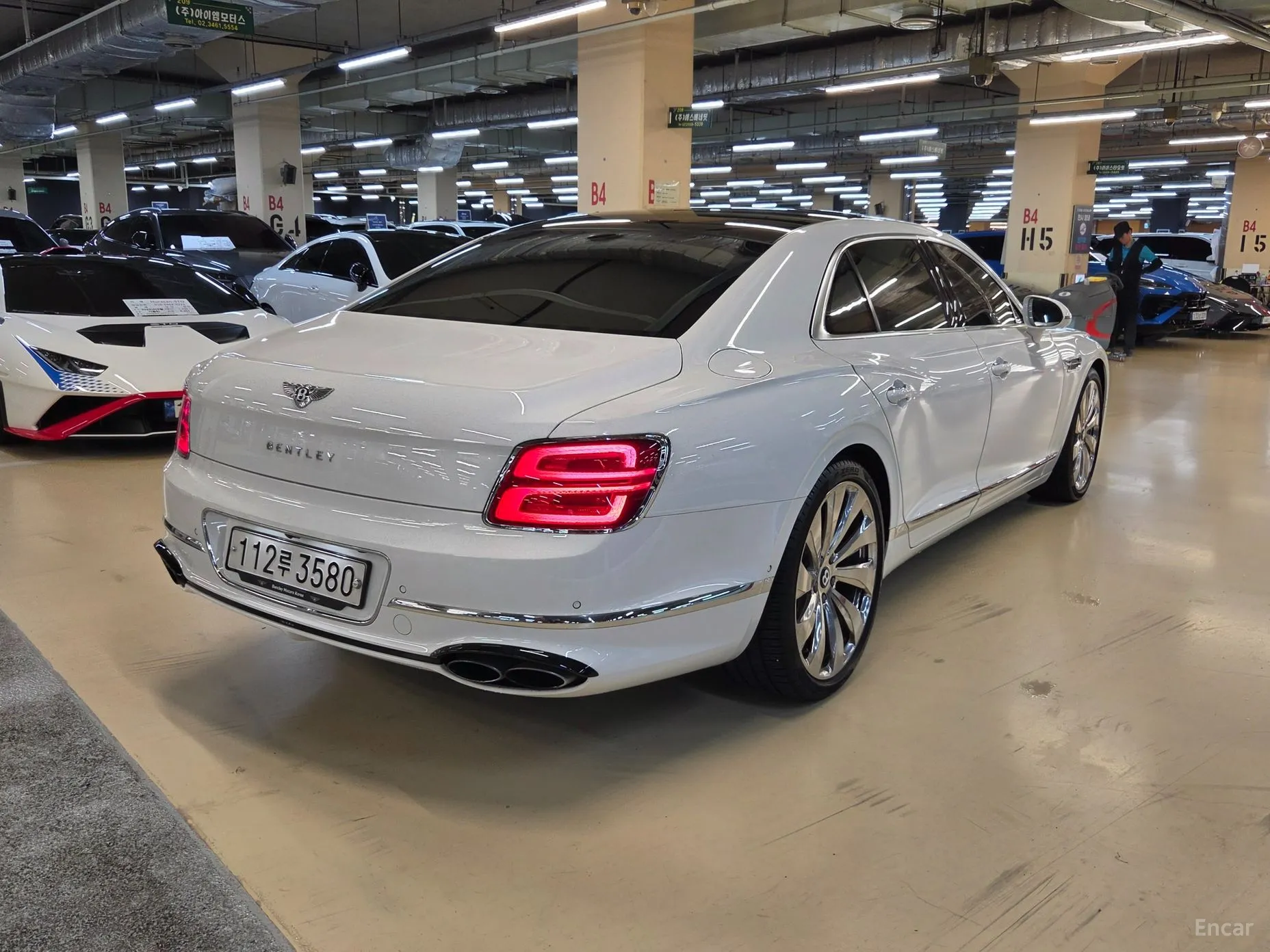 Bentley Flying Spur 3rd Generation превью 5