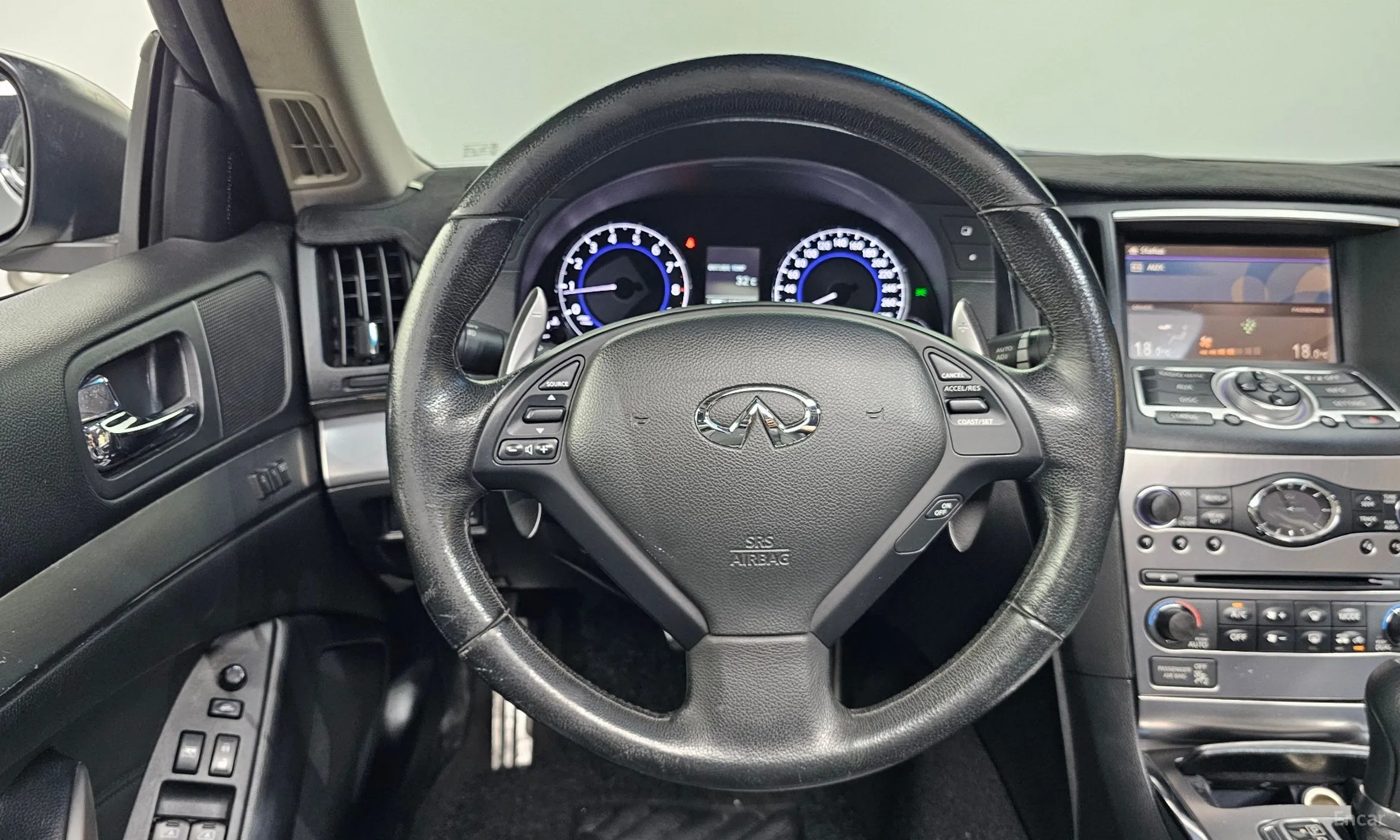 Infiniti G37 превью 12
