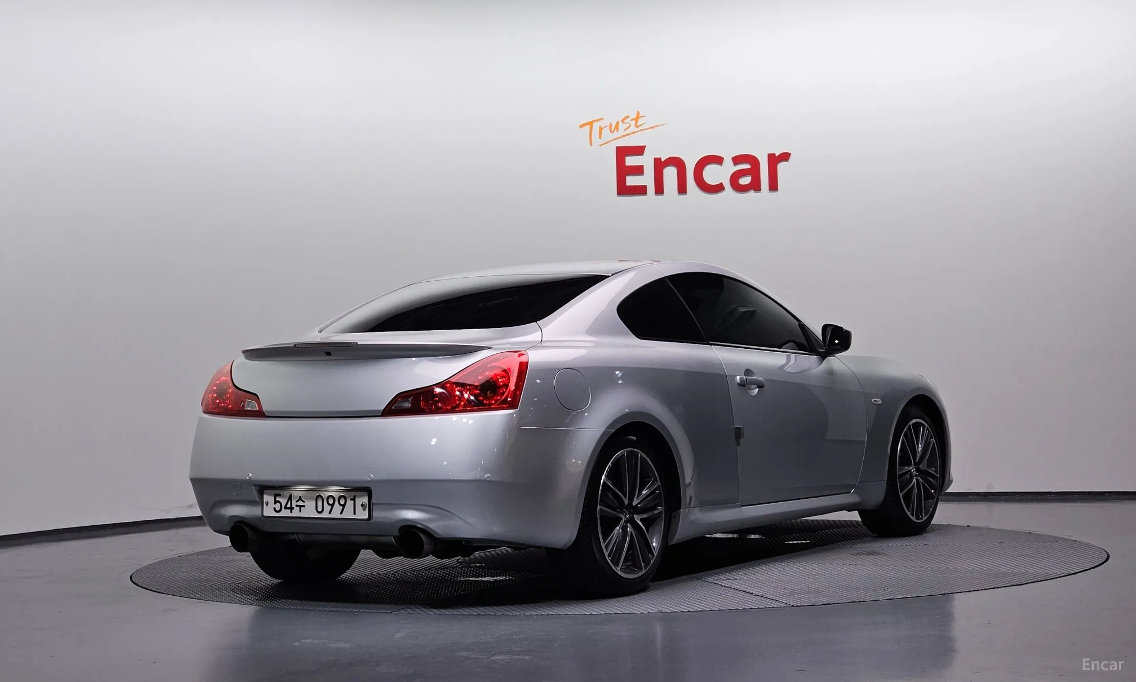 Infiniti G37