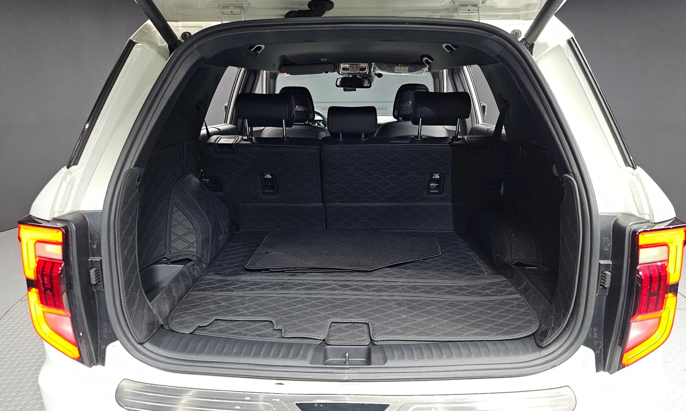KG Mobility (SsangYong) The New Torres превью 20