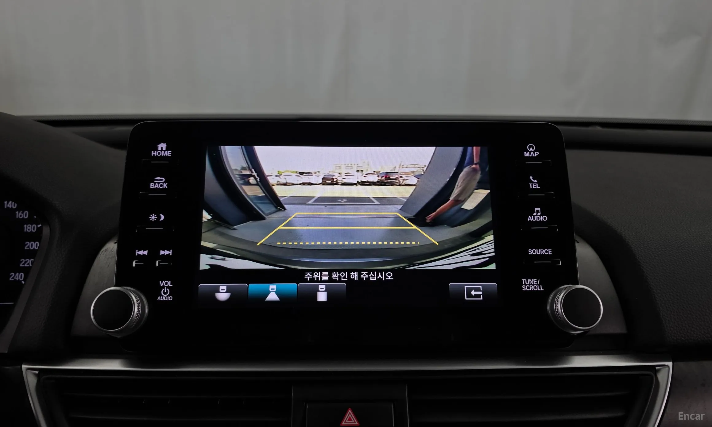 Honda Accord 10th Generation превью 15