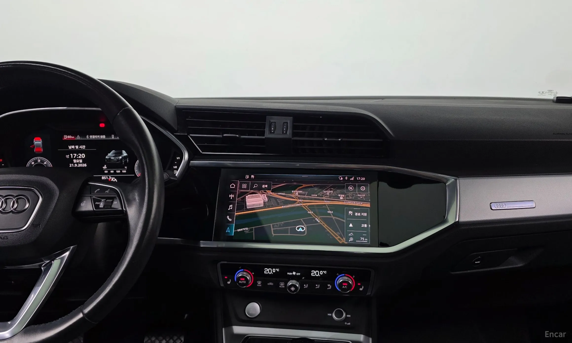 Audi Q3 (F3) превью 14