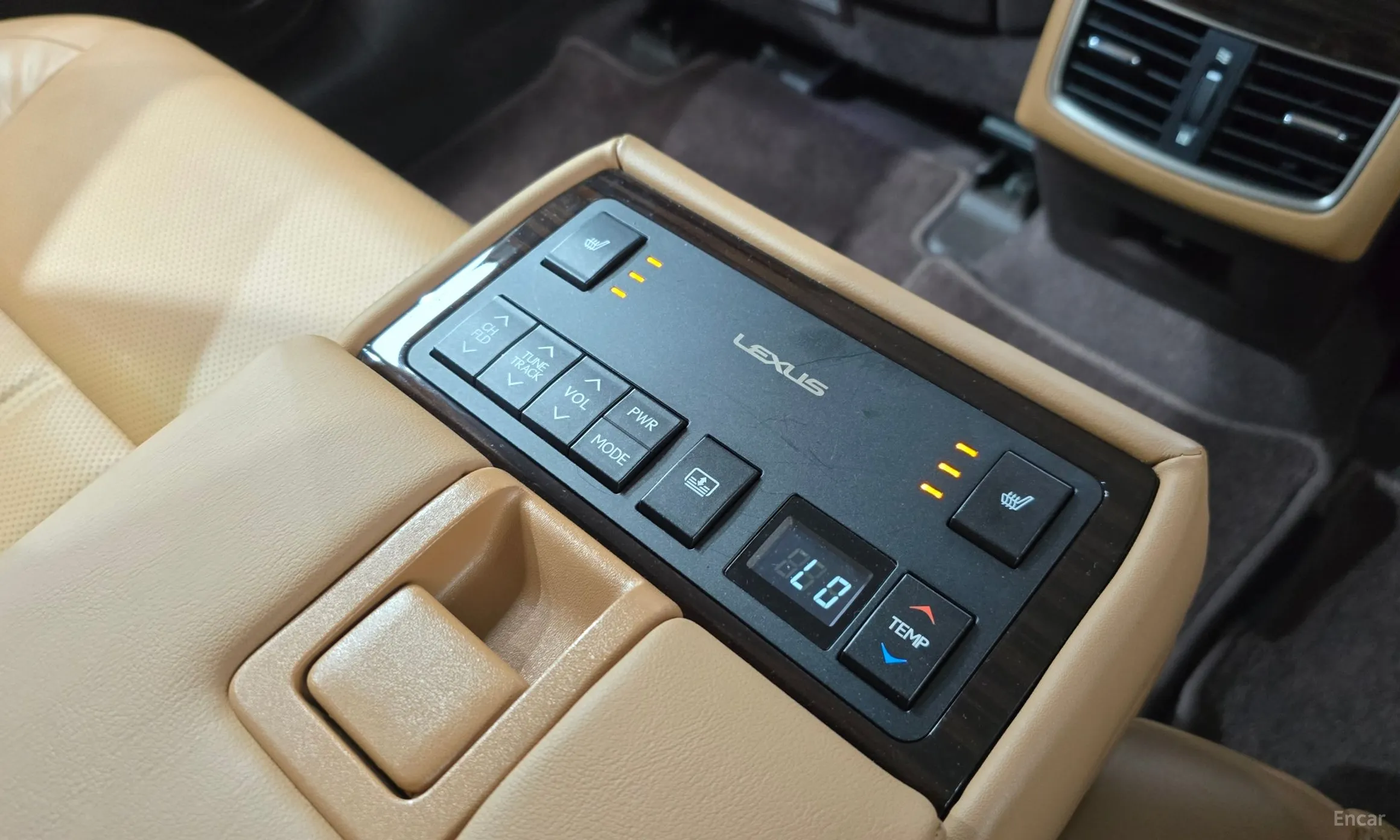 Lexus New ES300h превью 18