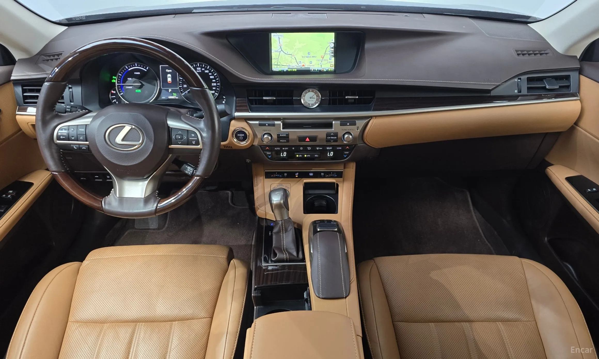 Lexus New ES300h превью 7
