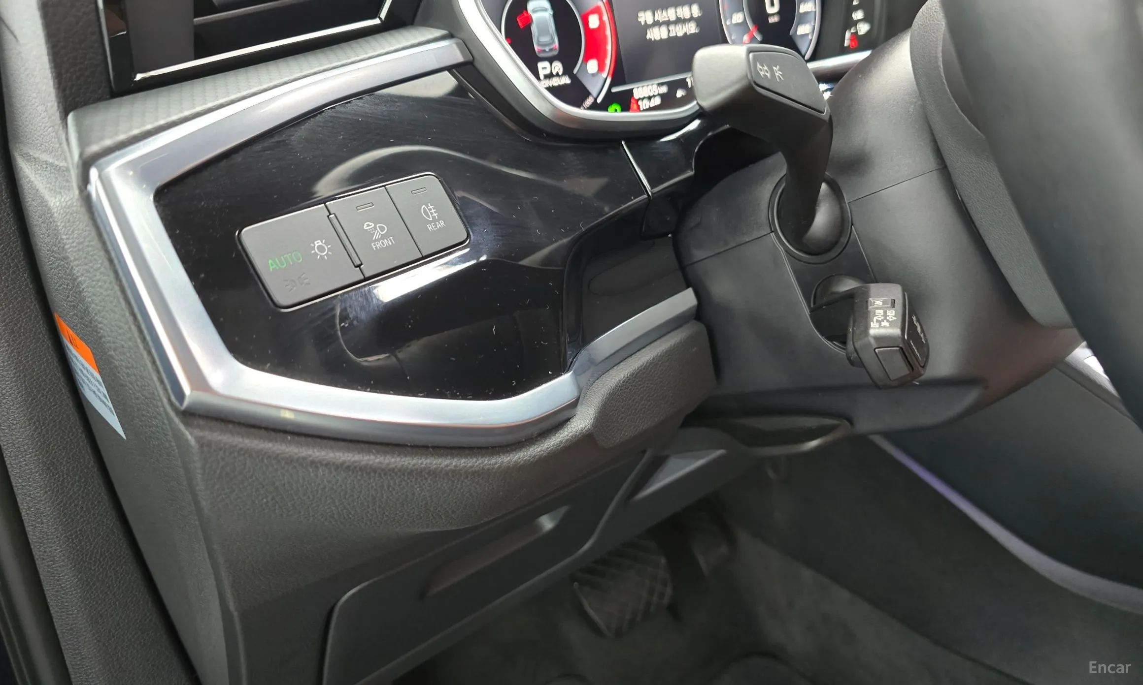 Audi Q3 (F3) превью 18