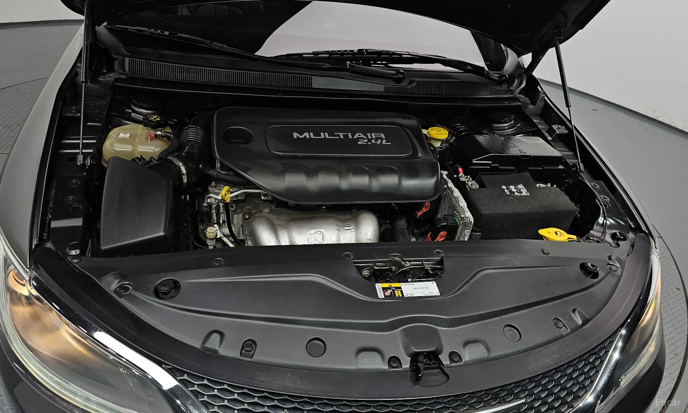 Chrysler 200 Second generation превью 6