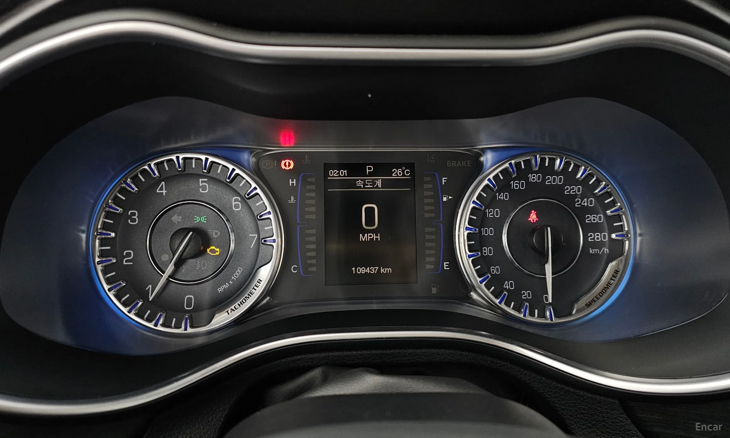 Chrysler 200 Second generation превью 8