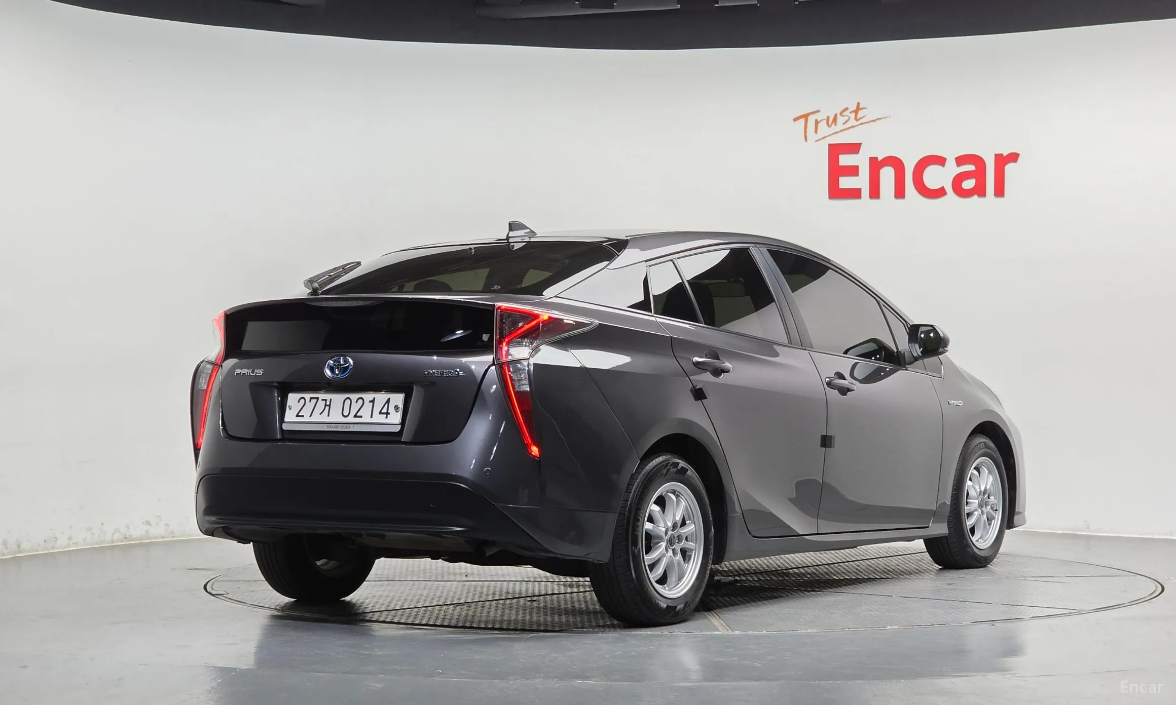 Toyota Prius 4th Generation