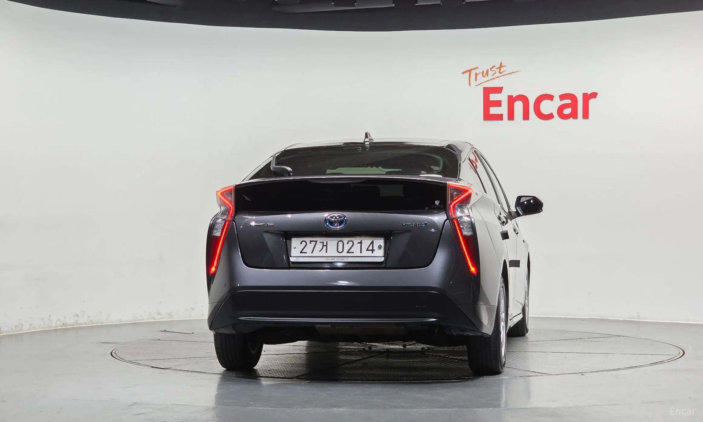Toyota Prius 4th Generation превью 4