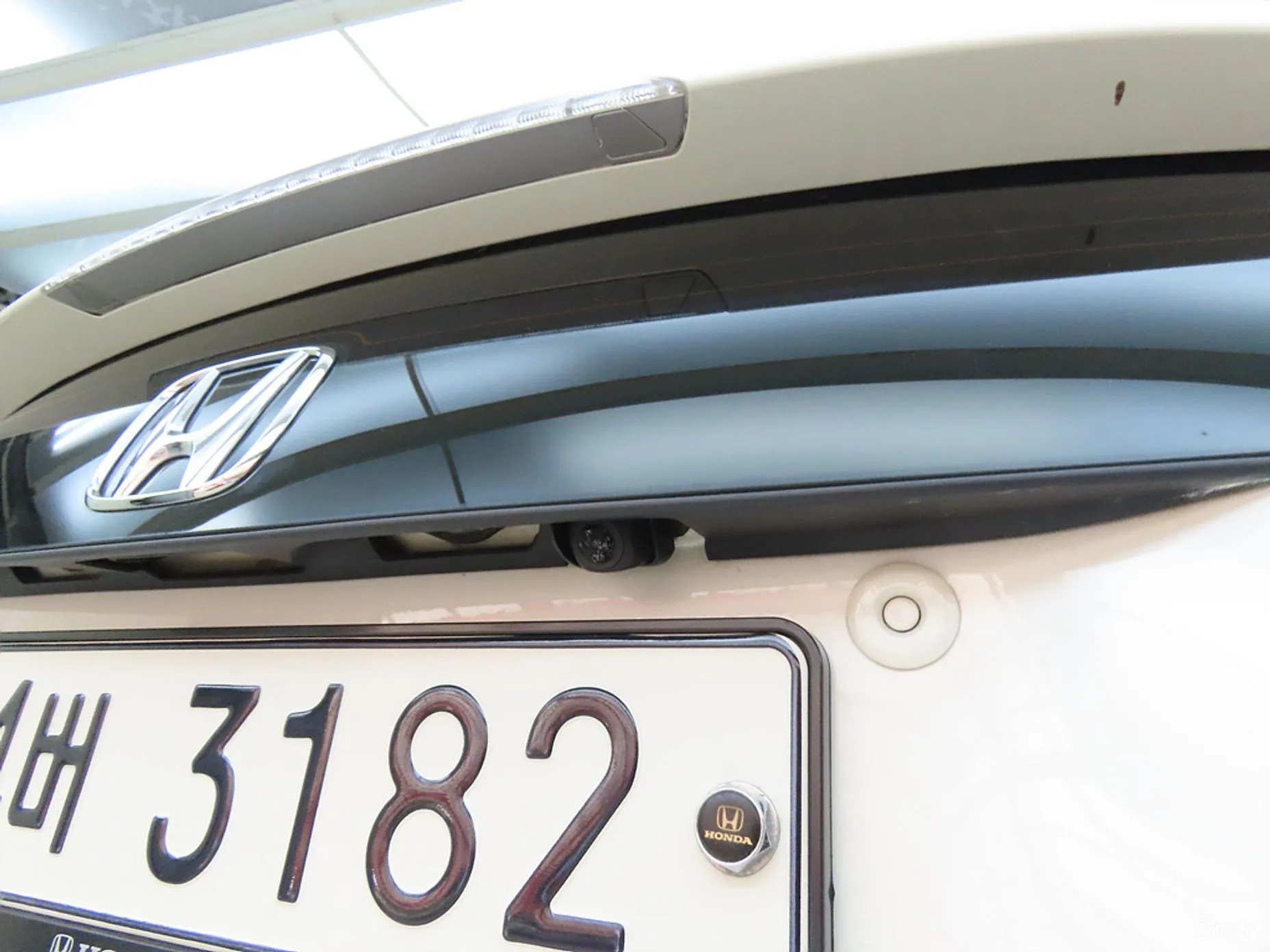 Honda Crosstour превью 16