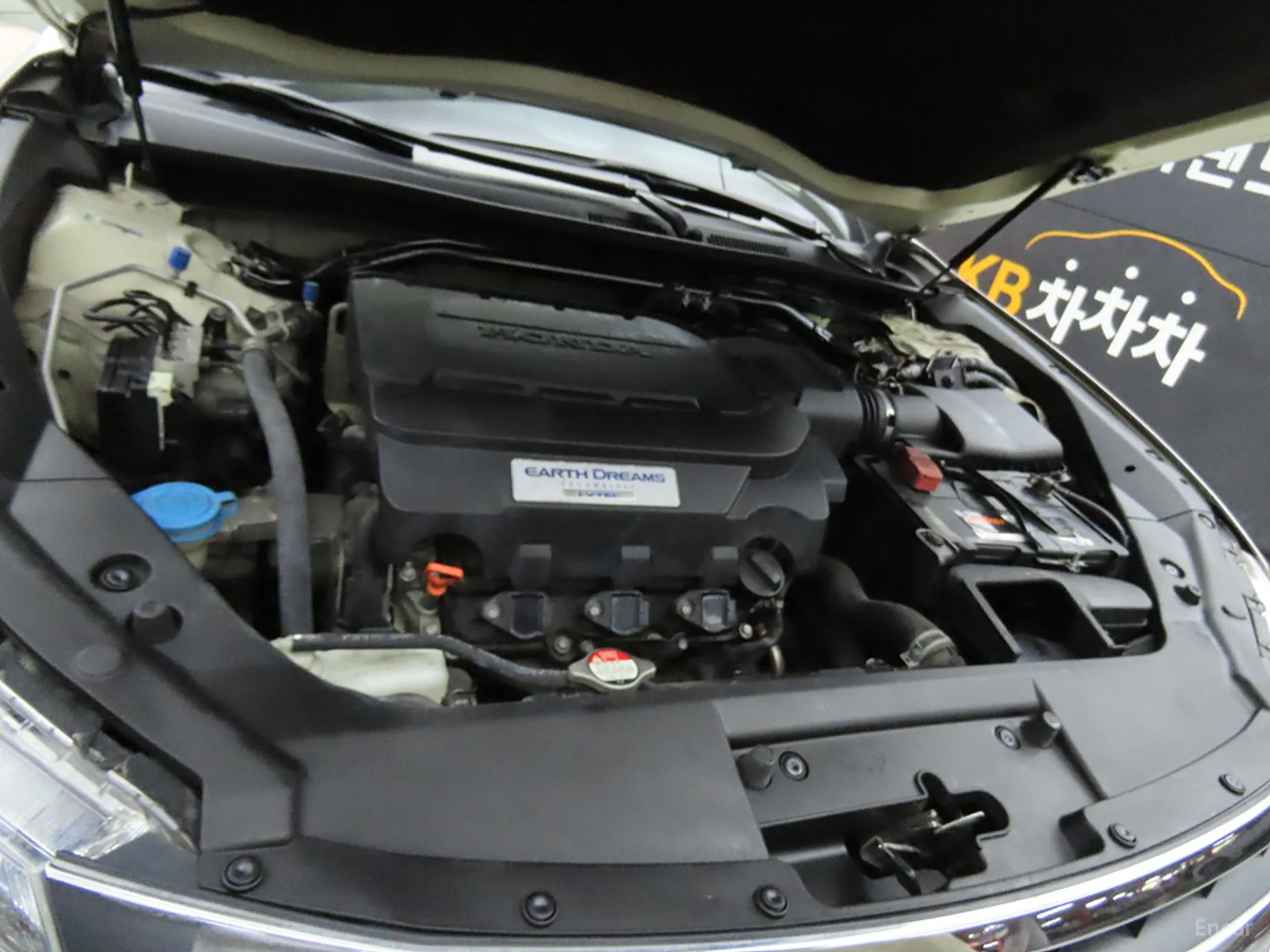 Honda Crosstour превью 19